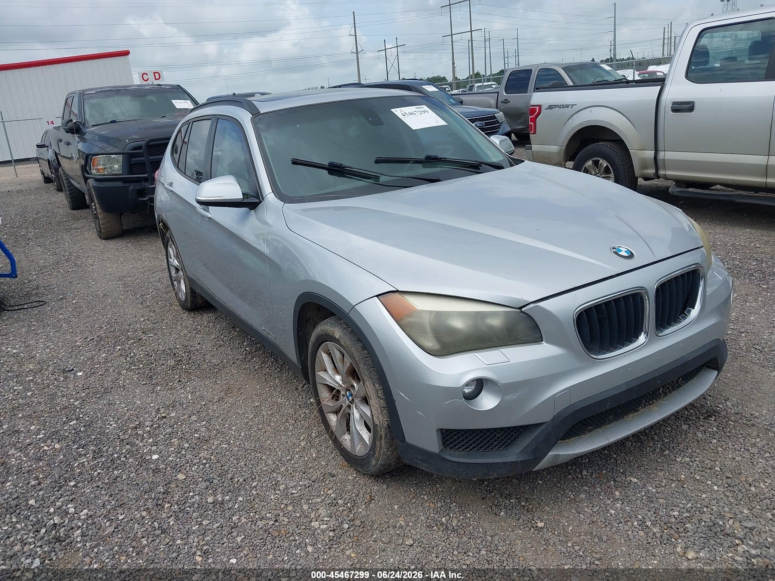 2014 Bmw X1 Xdrive28i Серебряный vin: WBAVL1C53EVY15147