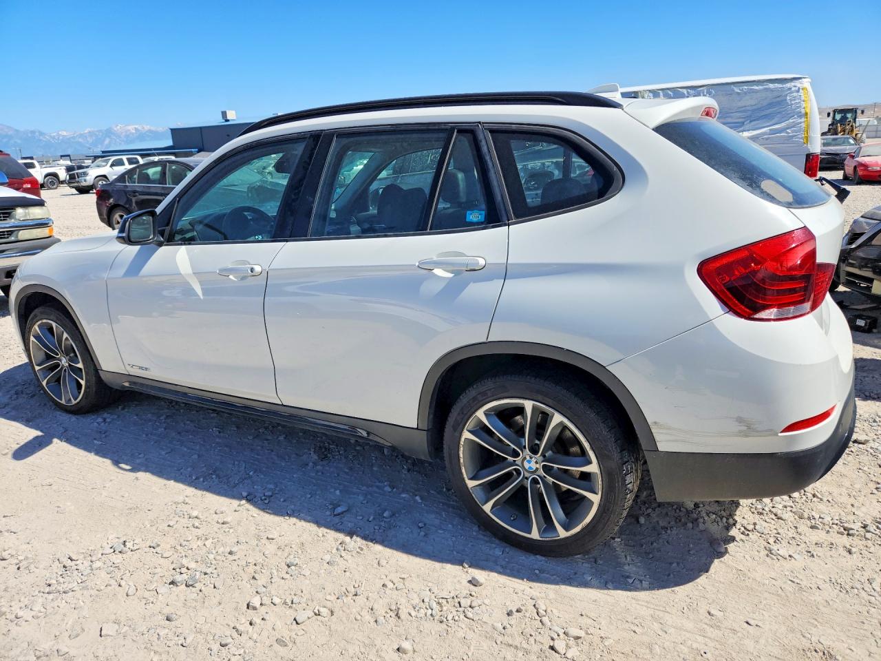 2014 Bmw X1 Xdrive28i White vin: WBAVL1C53EVY18811