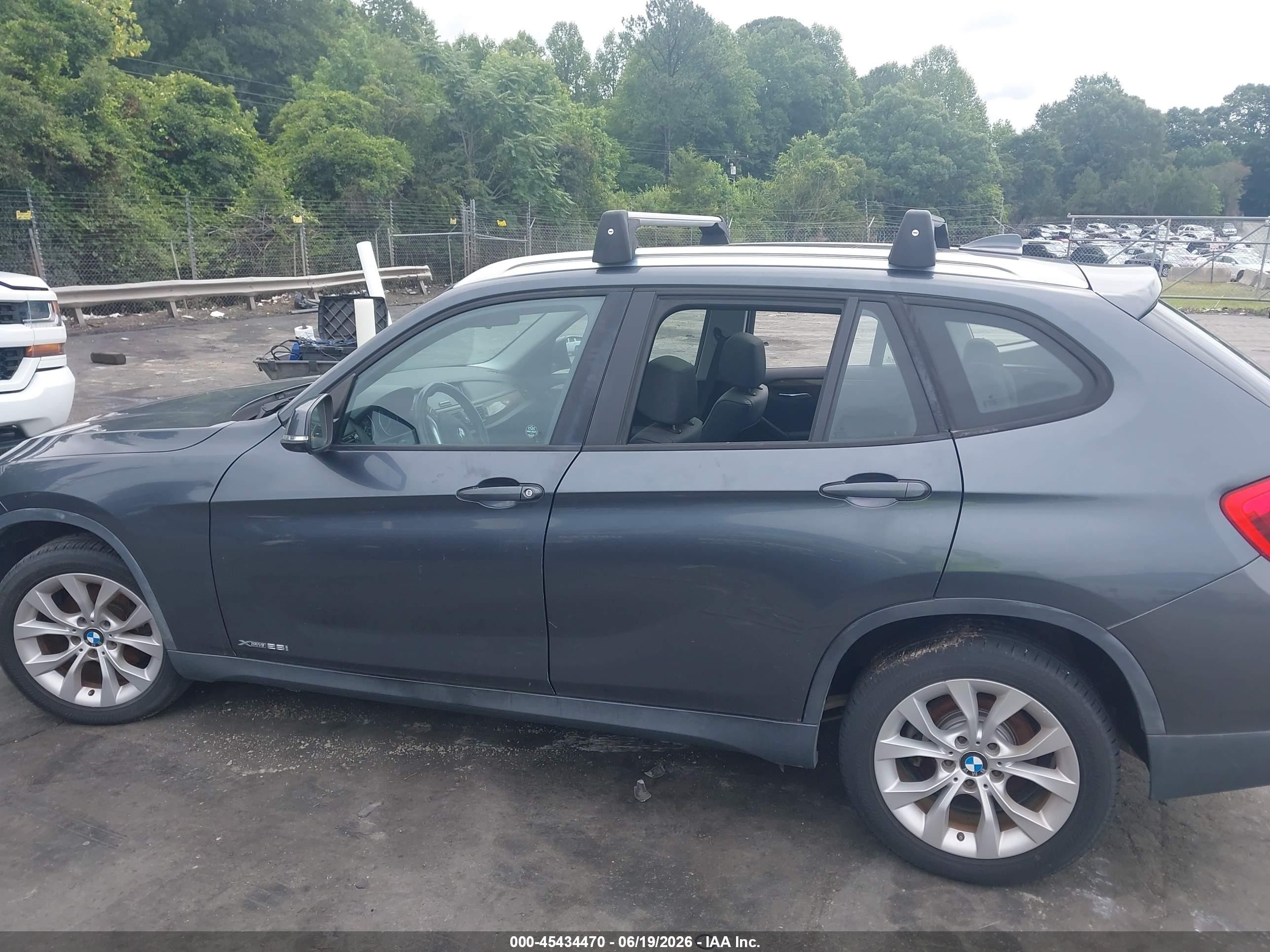 2014 Bmw X1 Xdrive28i Gray vin: WBAVL1C53EVY19294