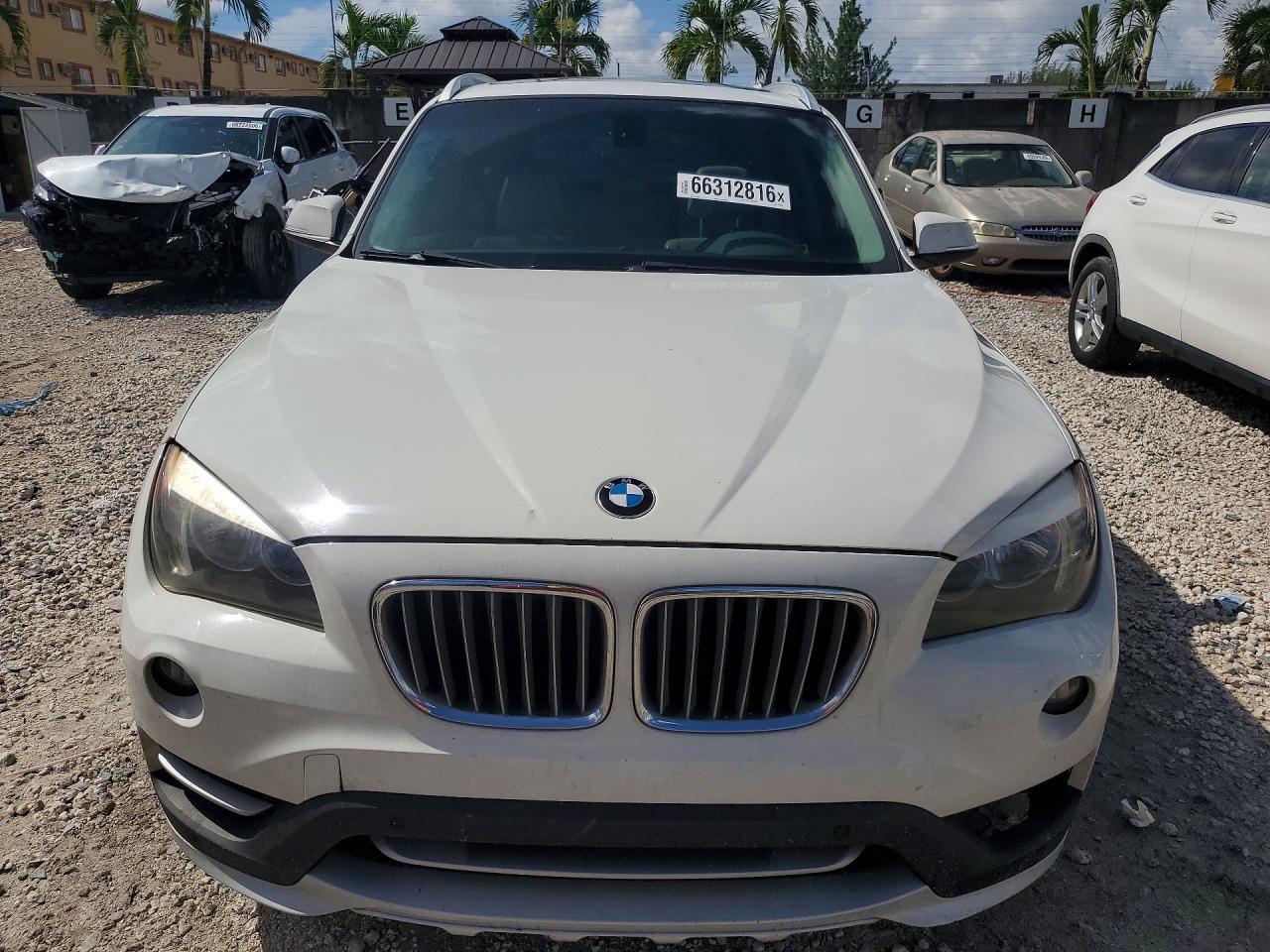 2015 Bmw X1 Xdrive28i White vin: WBAVL1C53FVY24884