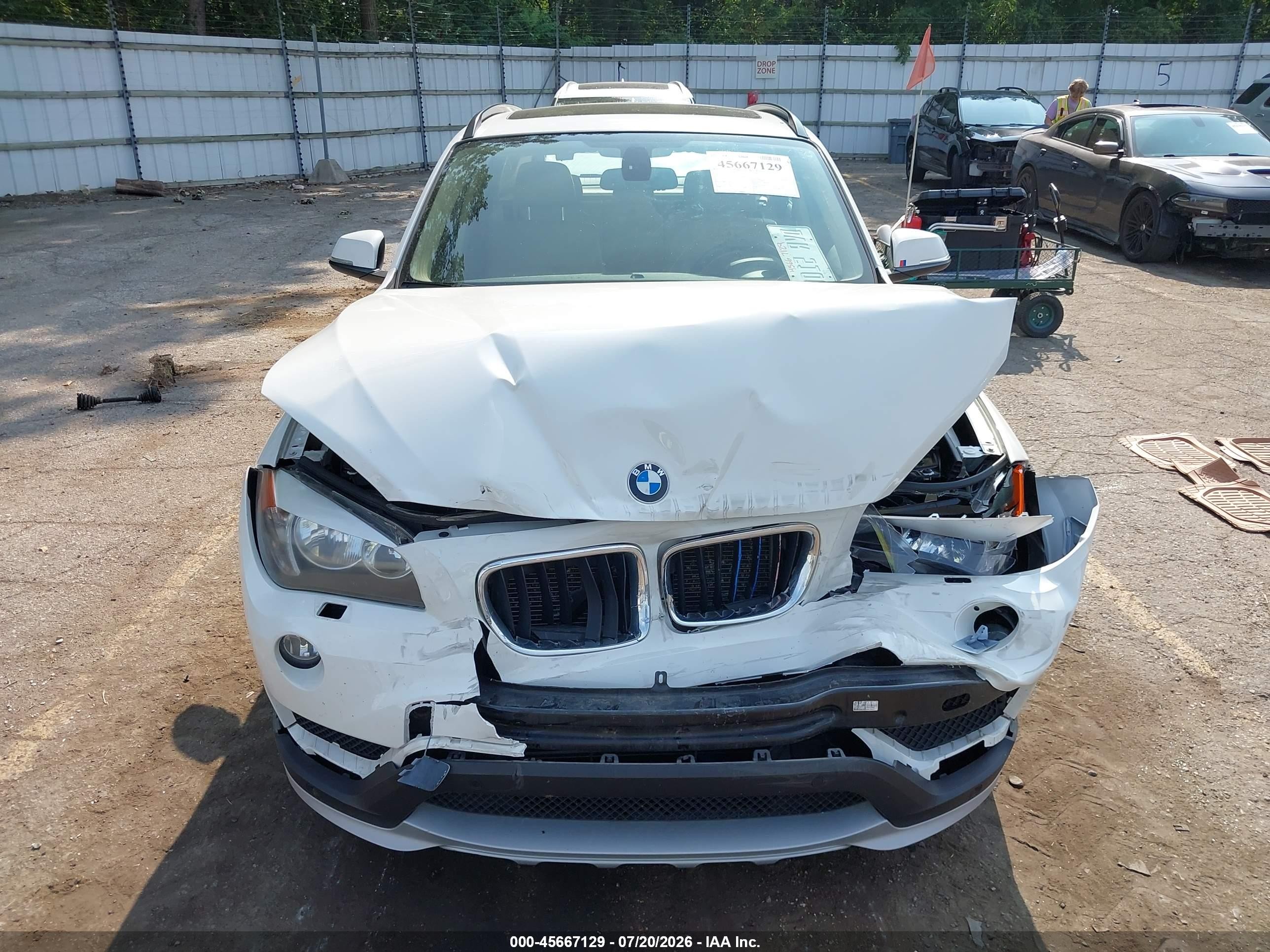 2015 Bmw X1 Xdrive28i White vin: WBAVL1C53FVY26120