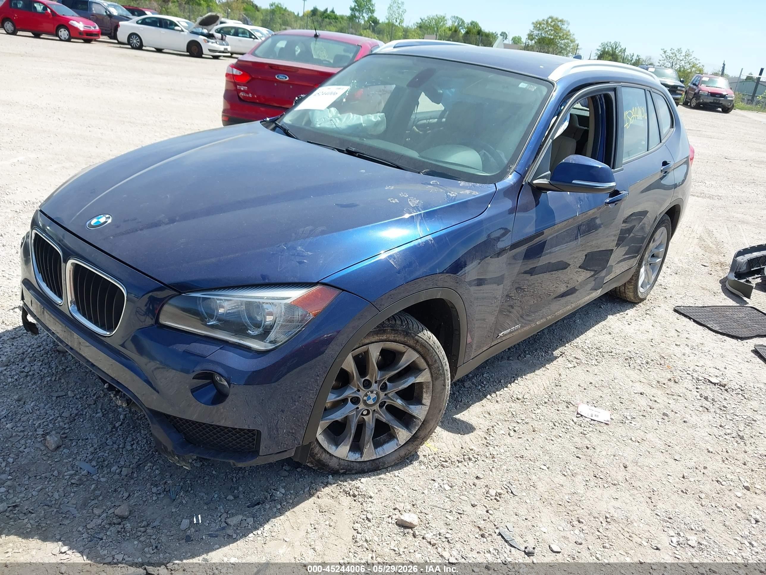 2015 Bmw X1 Xdrive28i Blue vin: WBAVL1C53FVY41698