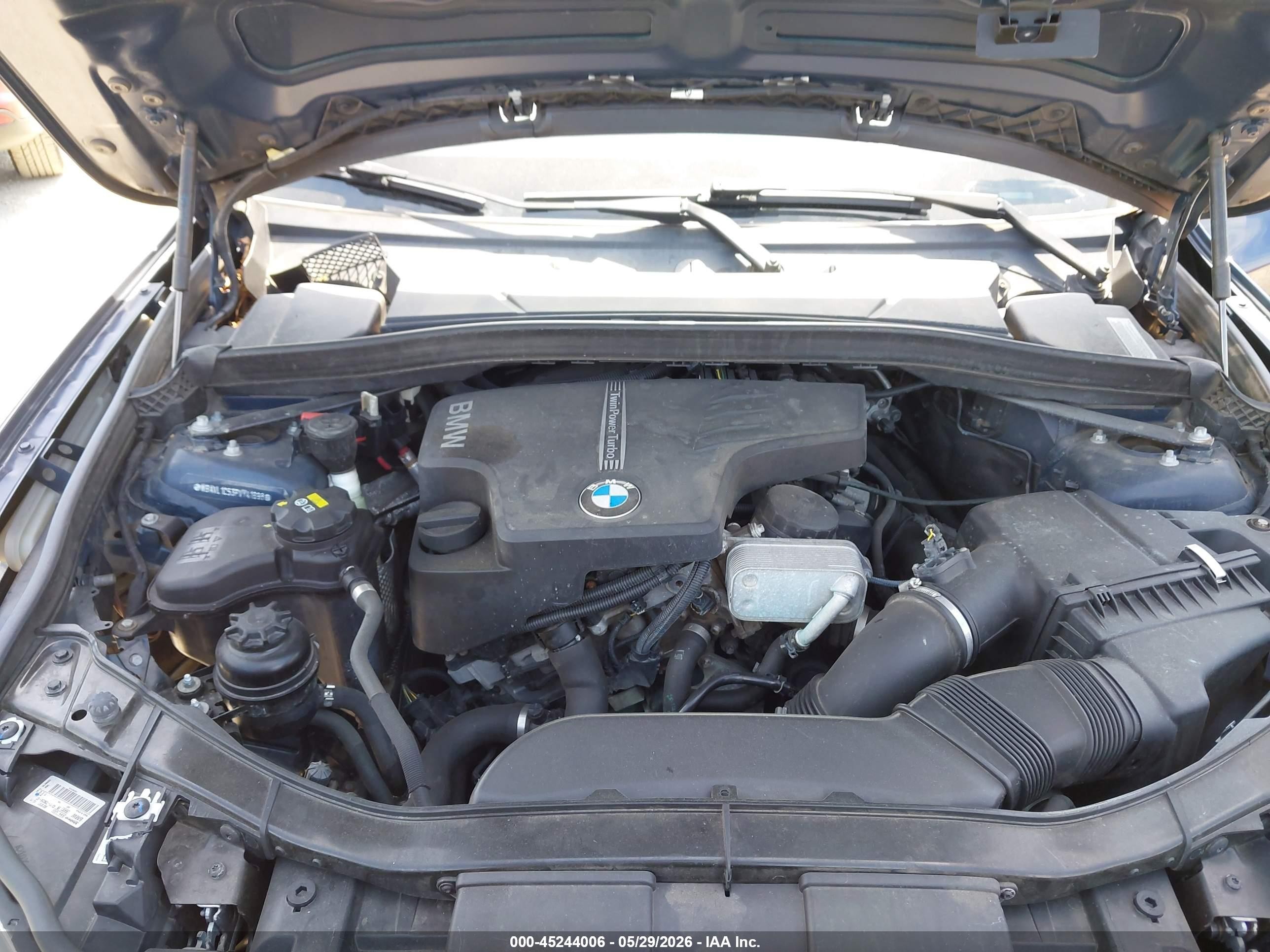 2015 Bmw X1 Xdrive28i Blue vin: WBAVL1C53FVY41698