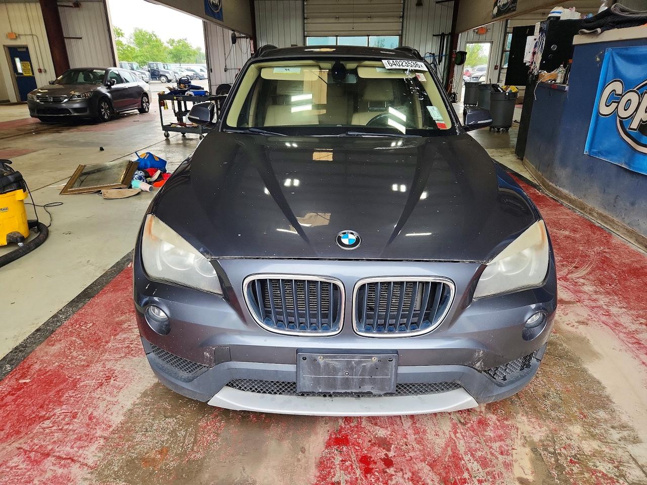 2013 Bmw X1 Xdrive28i Gray vin: WBAVL1C54DVR83099