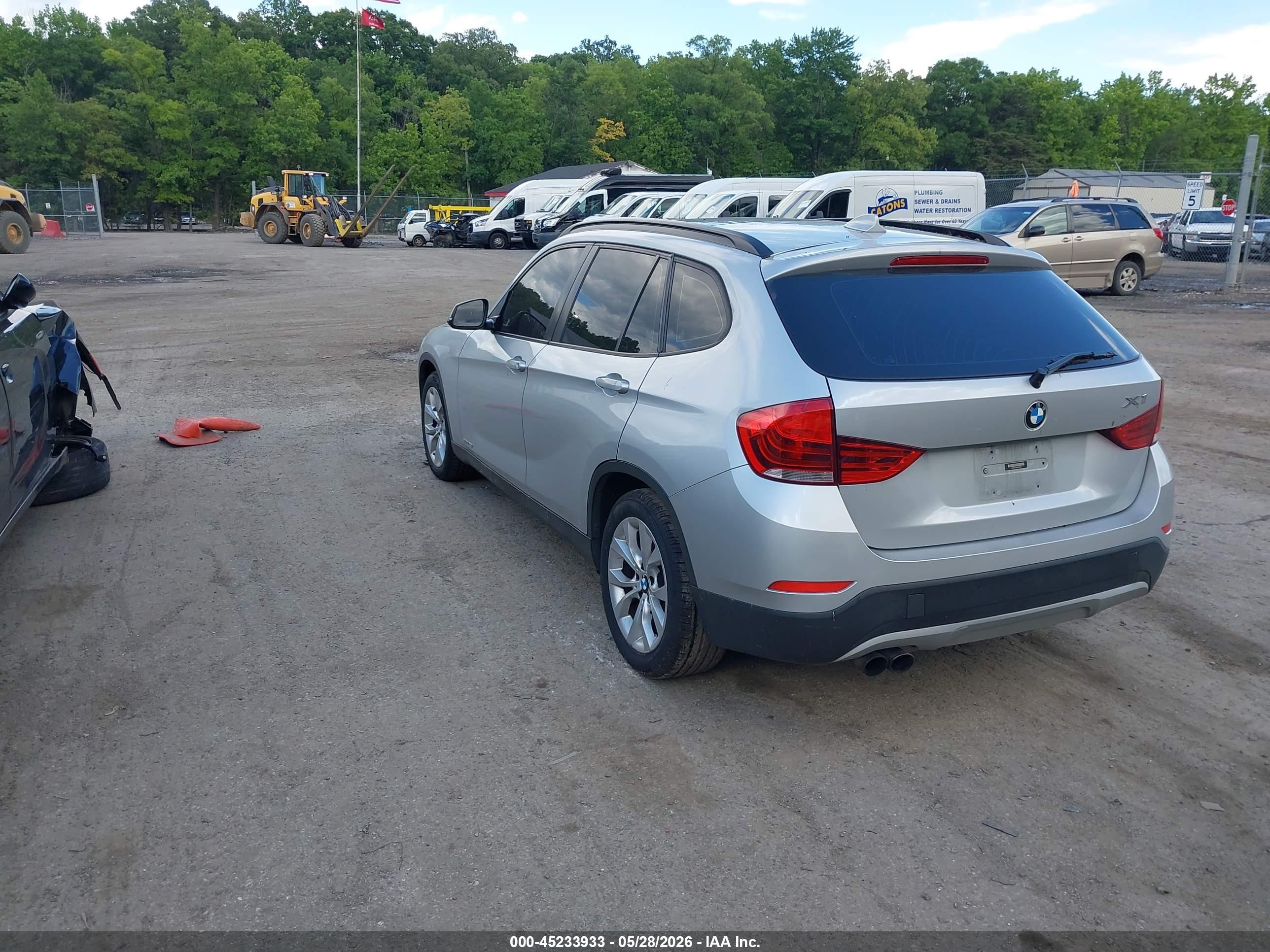 2013 Bmw X1 Xdrive28i Silver vin: WBAVL1C54DVR89291