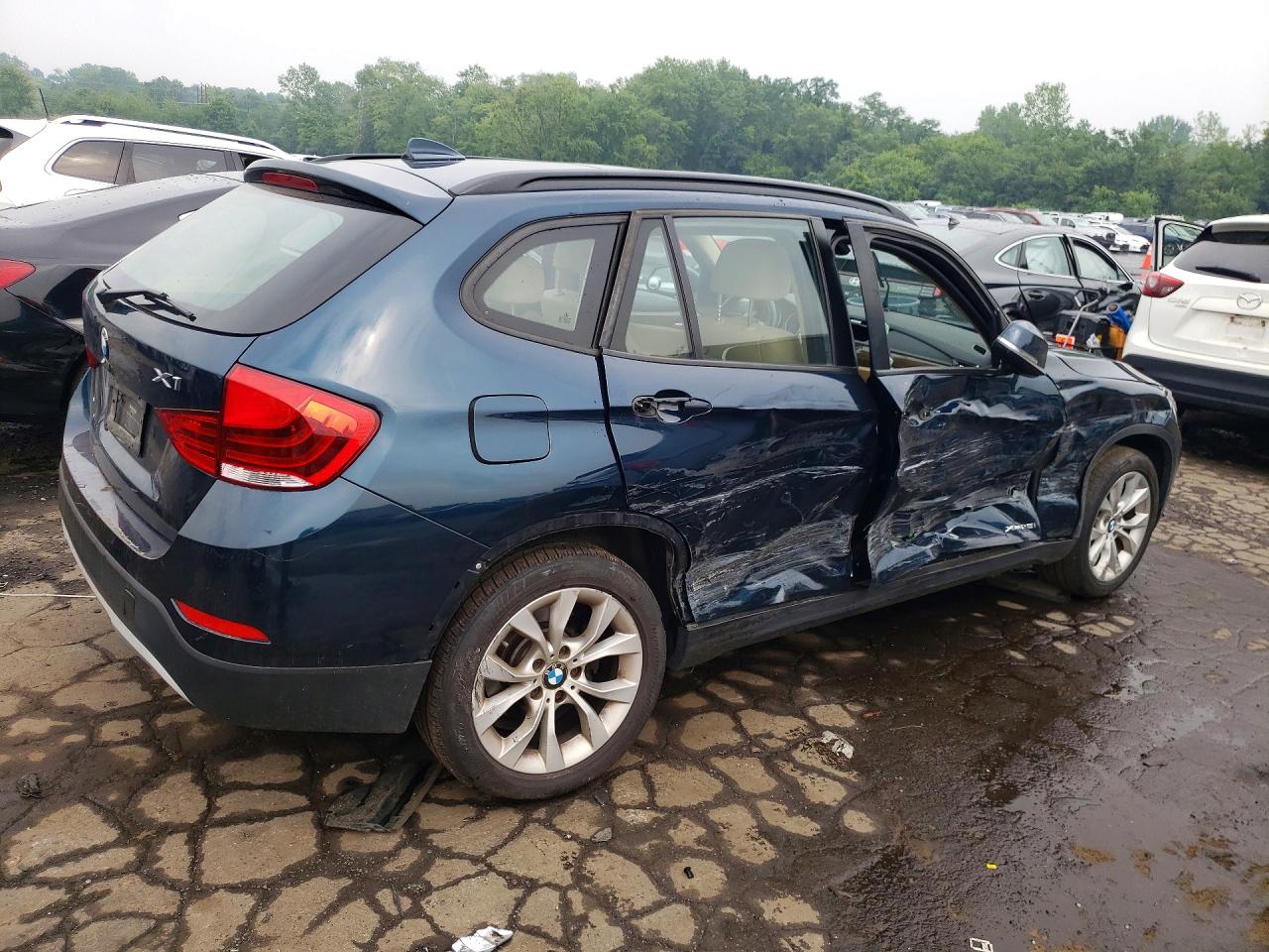 2013 Bmw X1 Xdrive28i Blue vin: WBAVL1C54DVR92482
