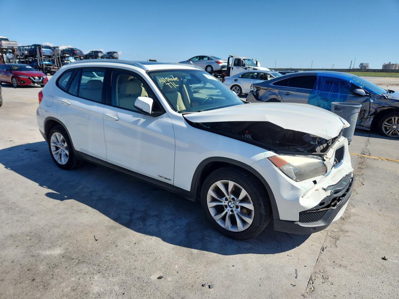2014 Bmw X1 Xdrive28i White vin: WBAVL1C54EVR93777