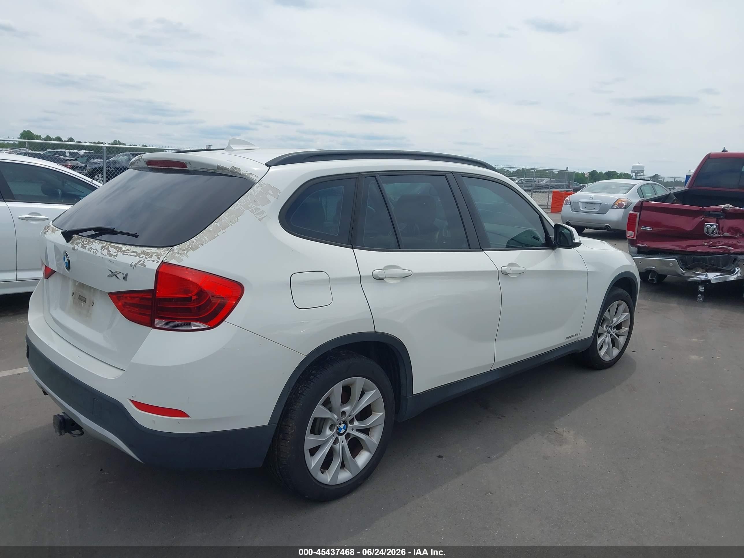 2014 Bmw X1 Xdrive28i White vin: WBAVL1C54EVY18400