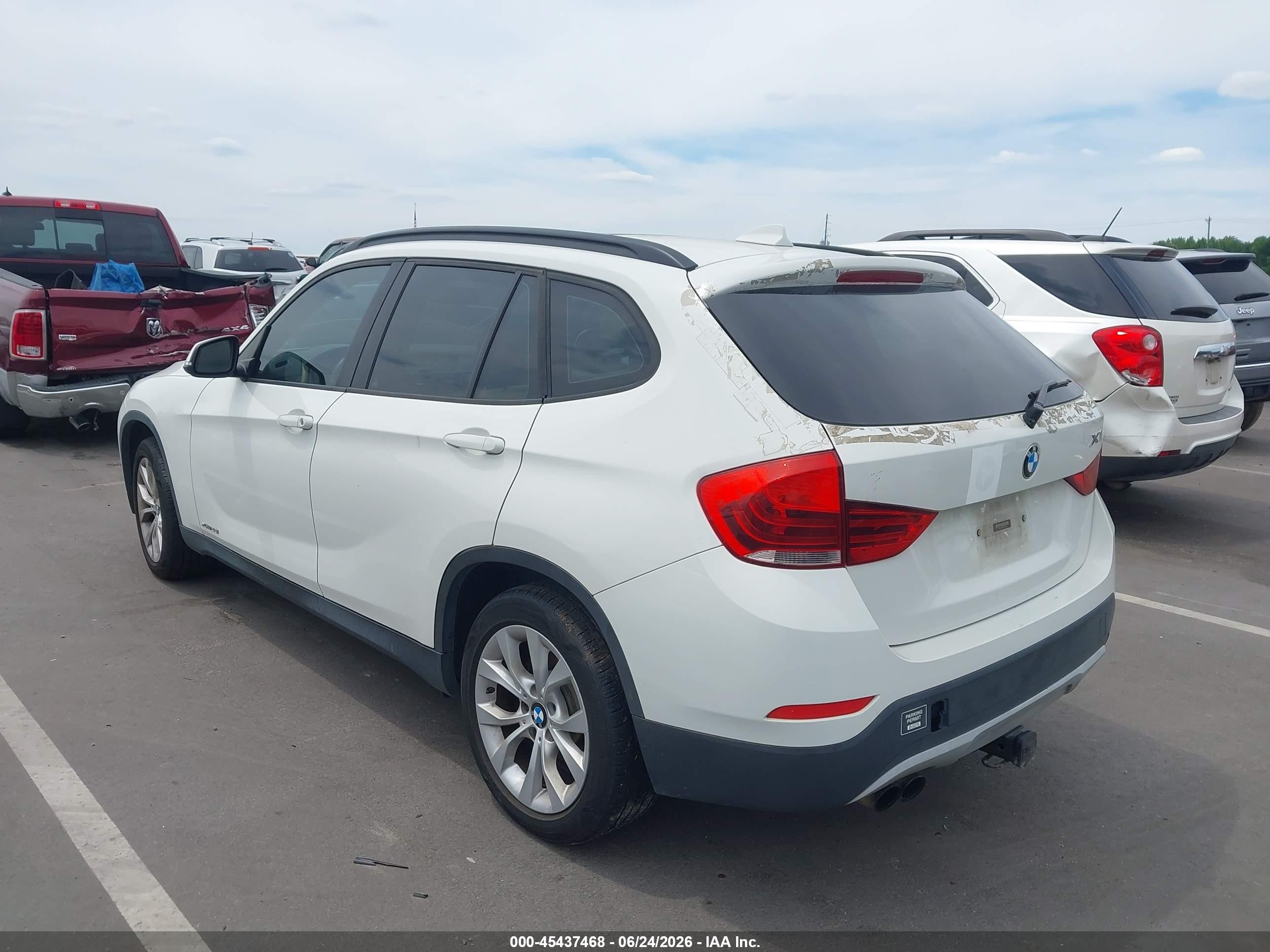 2014 Bmw X1 Xdrive28i White vin: WBAVL1C54EVY18400