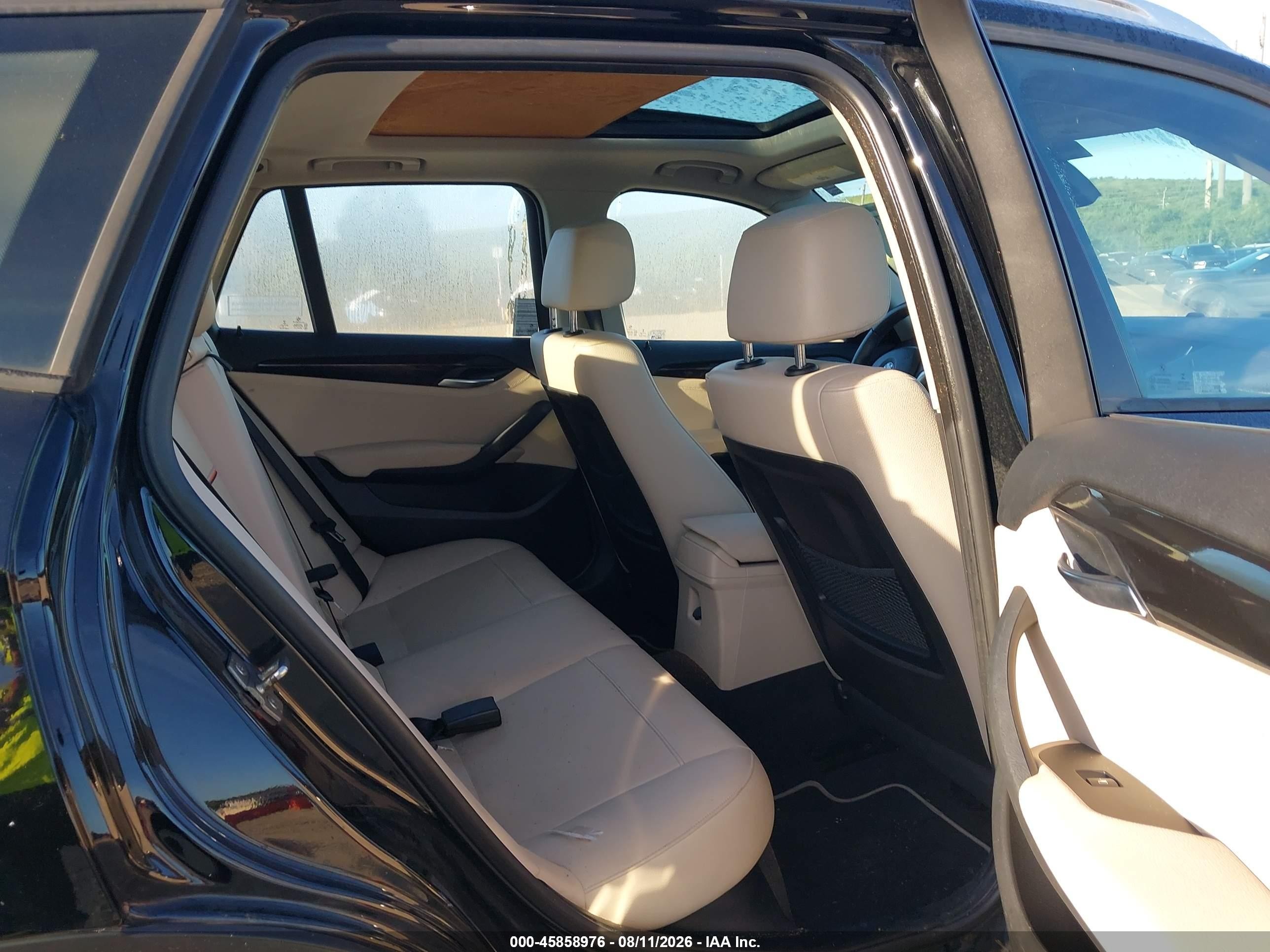 2015 Bmw X1 Xdrive28i Black vin: WBAVL1C54FVY31942