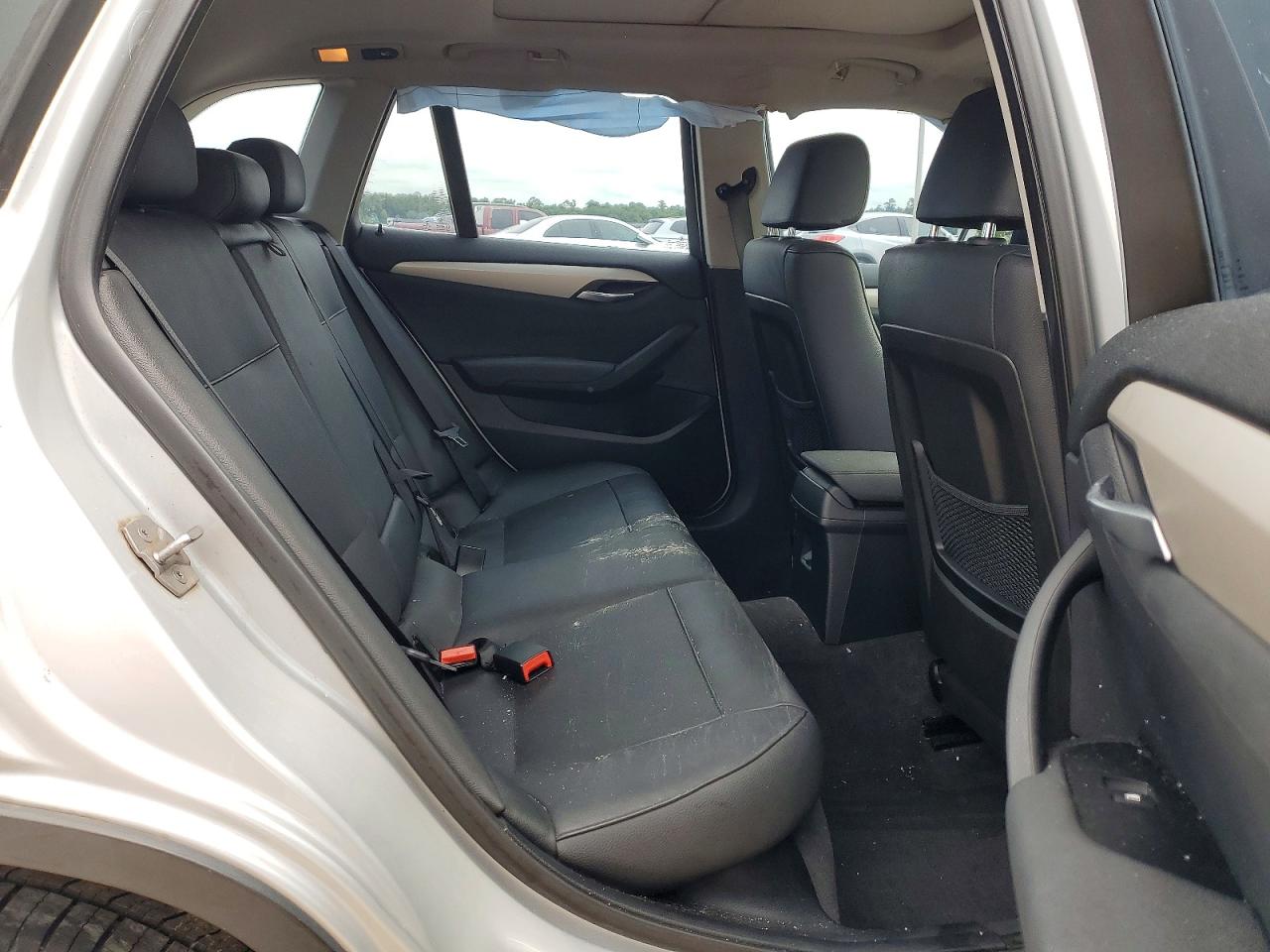 2015 Bmw X1 Xdrive28i Silver vin: WBAVL1C54FVY34212