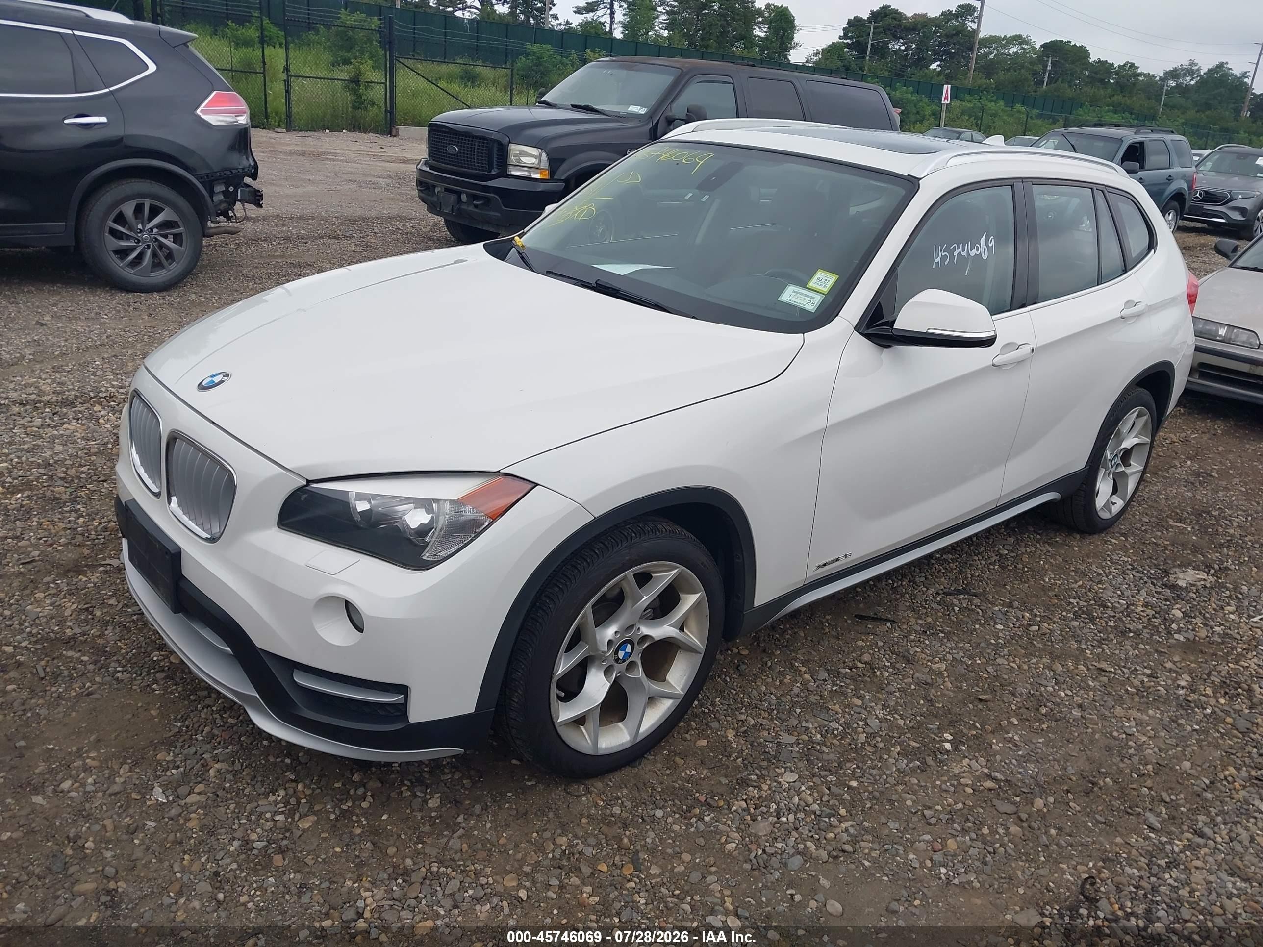 2015 Bmw X1 Xdrive28i White vin: WBAVL1C54FVY38325