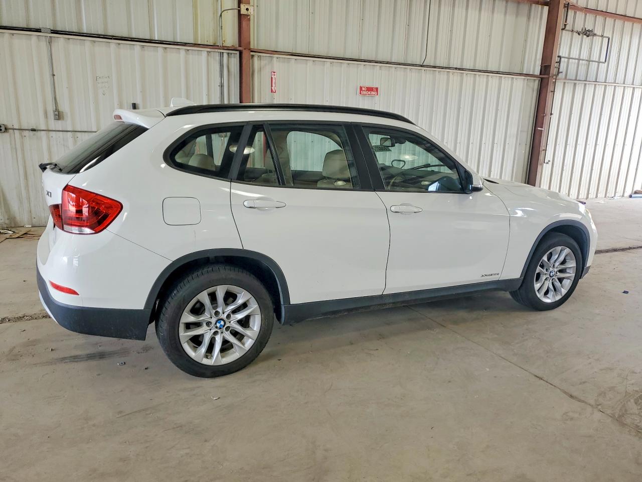 2015 Bmw X1 Xdrive28i White vin: WBAVL1C54FVY40446