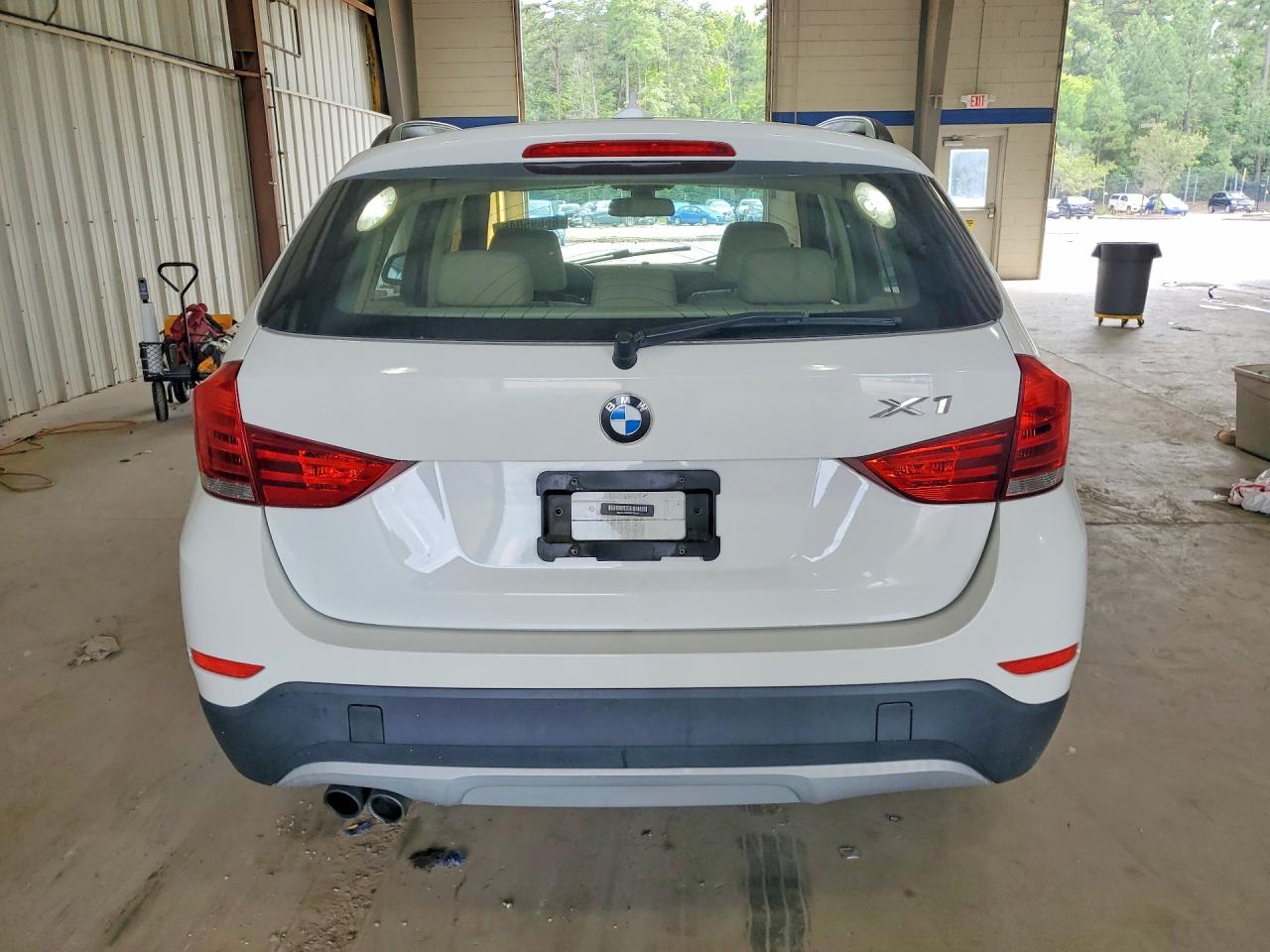 2015 Bmw X1 Xdrive28i White vin: WBAVL1C54FVY40446