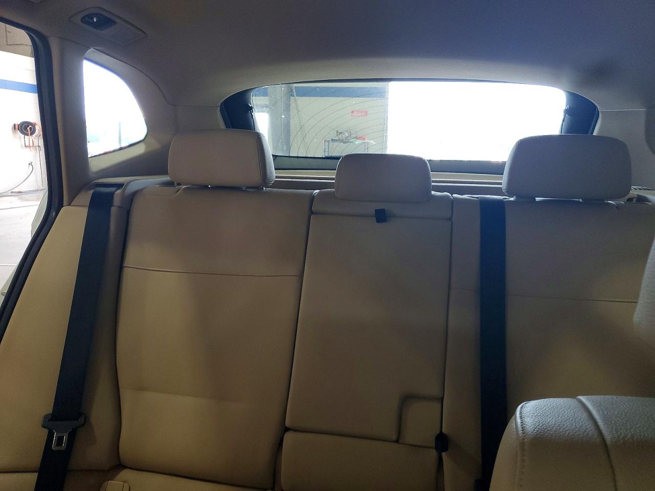 2015 Bmw X1 Xdrive28i White vin: WBAVL1C54FVY40446