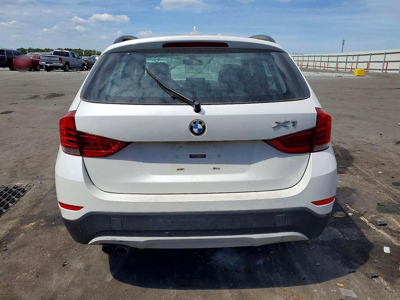 2013 Bmw X1 Xdrive28i White vin: WBAVL1C55DVR81863