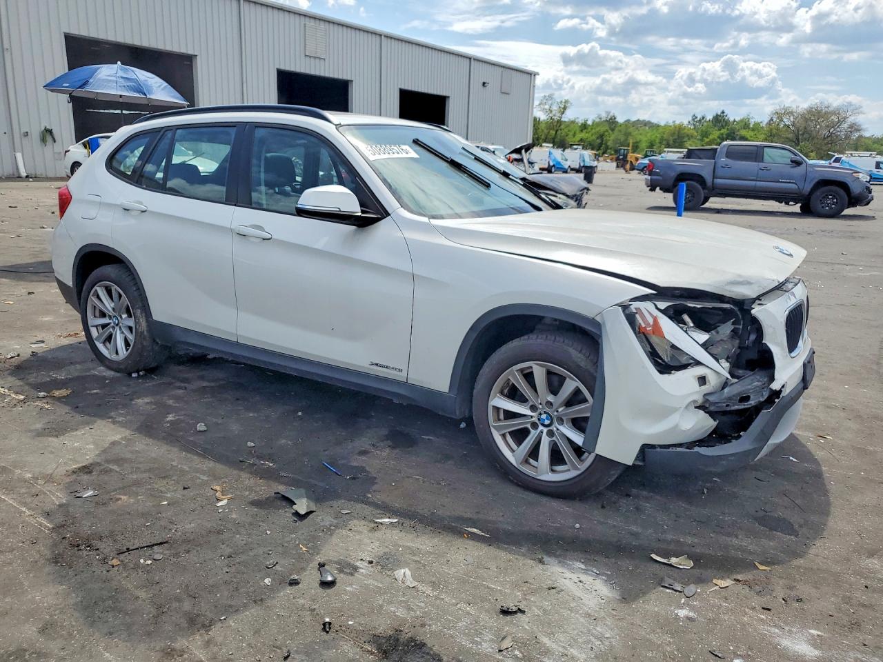 2013 Bmw X1 Xdrive28i White vin: WBAVL1C55DVR81863