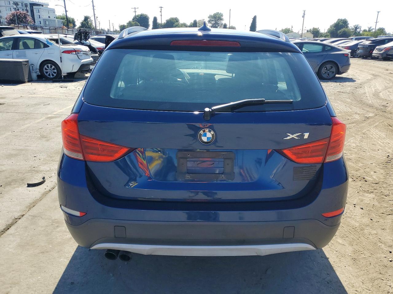 2013 Bmw X1 Xdrive28i Blue vin: WBAVL1C55DVR83595