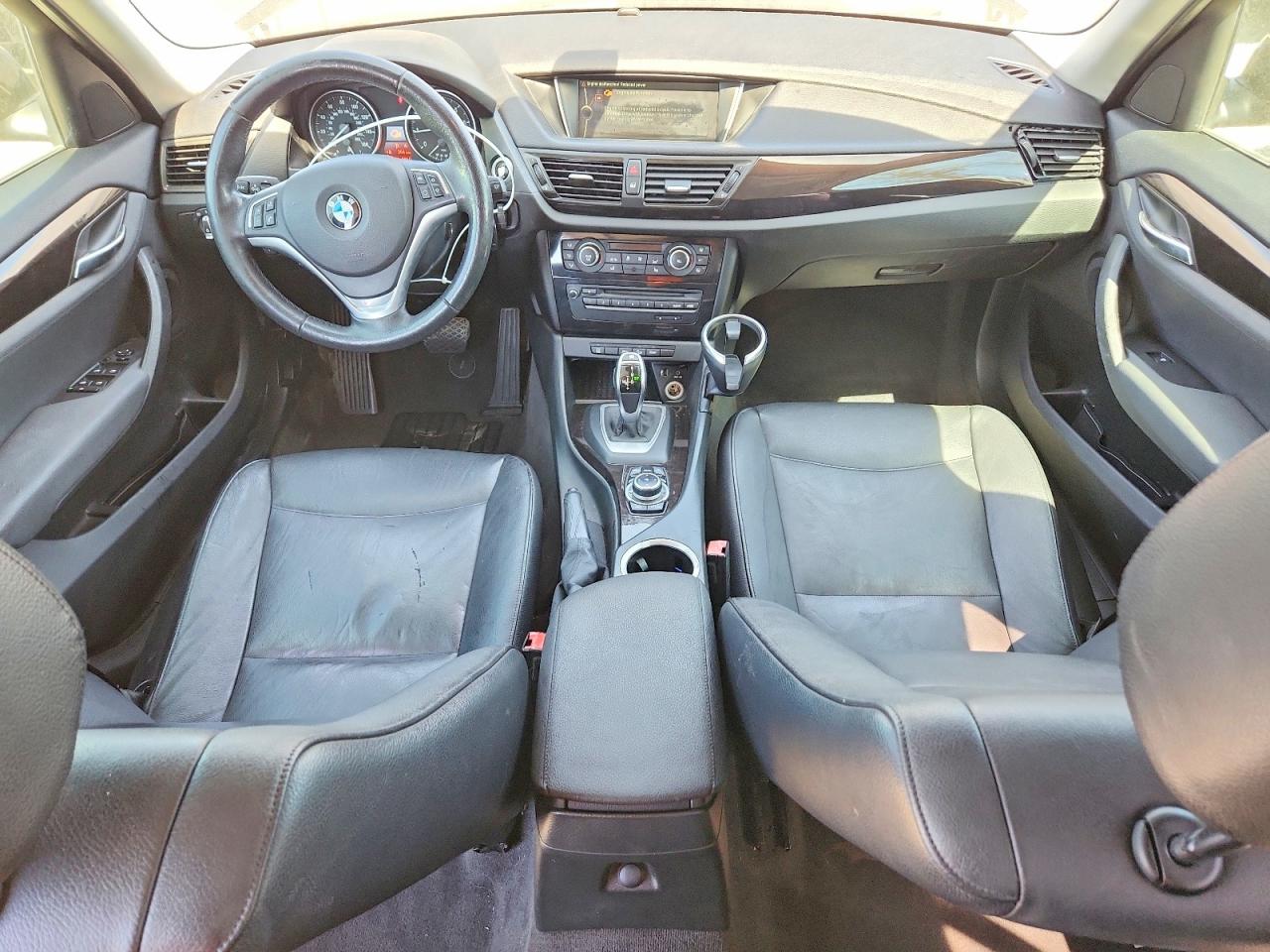 2013 Bmw X1 Xdrive28i Blue vin: WBAVL1C55DVR84231