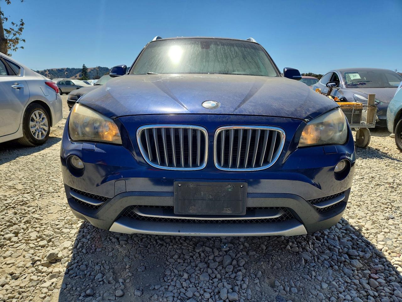 2013 Bmw X1 Xdrive28i Blue vin: WBAVL1C55DVR84231