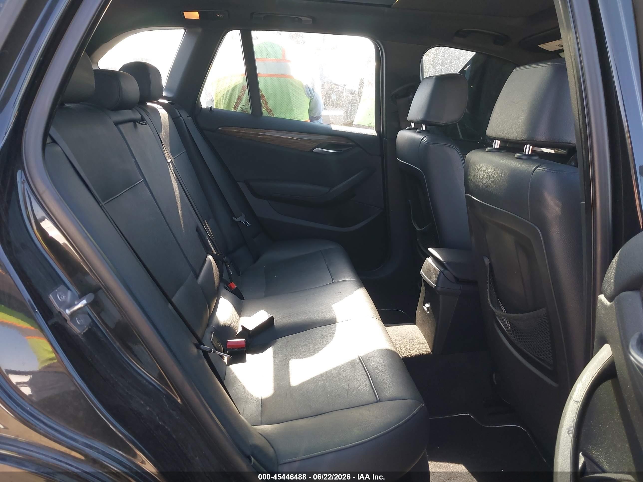 2013 Bmw X1 Xdrive28i Black vin: WBAVL1C55DVR89655