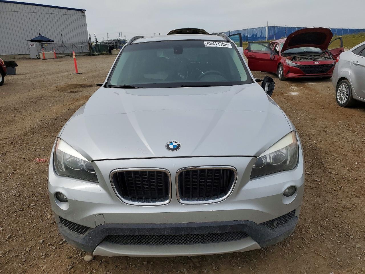 2014 Bmw X1 Xdrive28i Silver vin: WBAVL1C55EVR93044