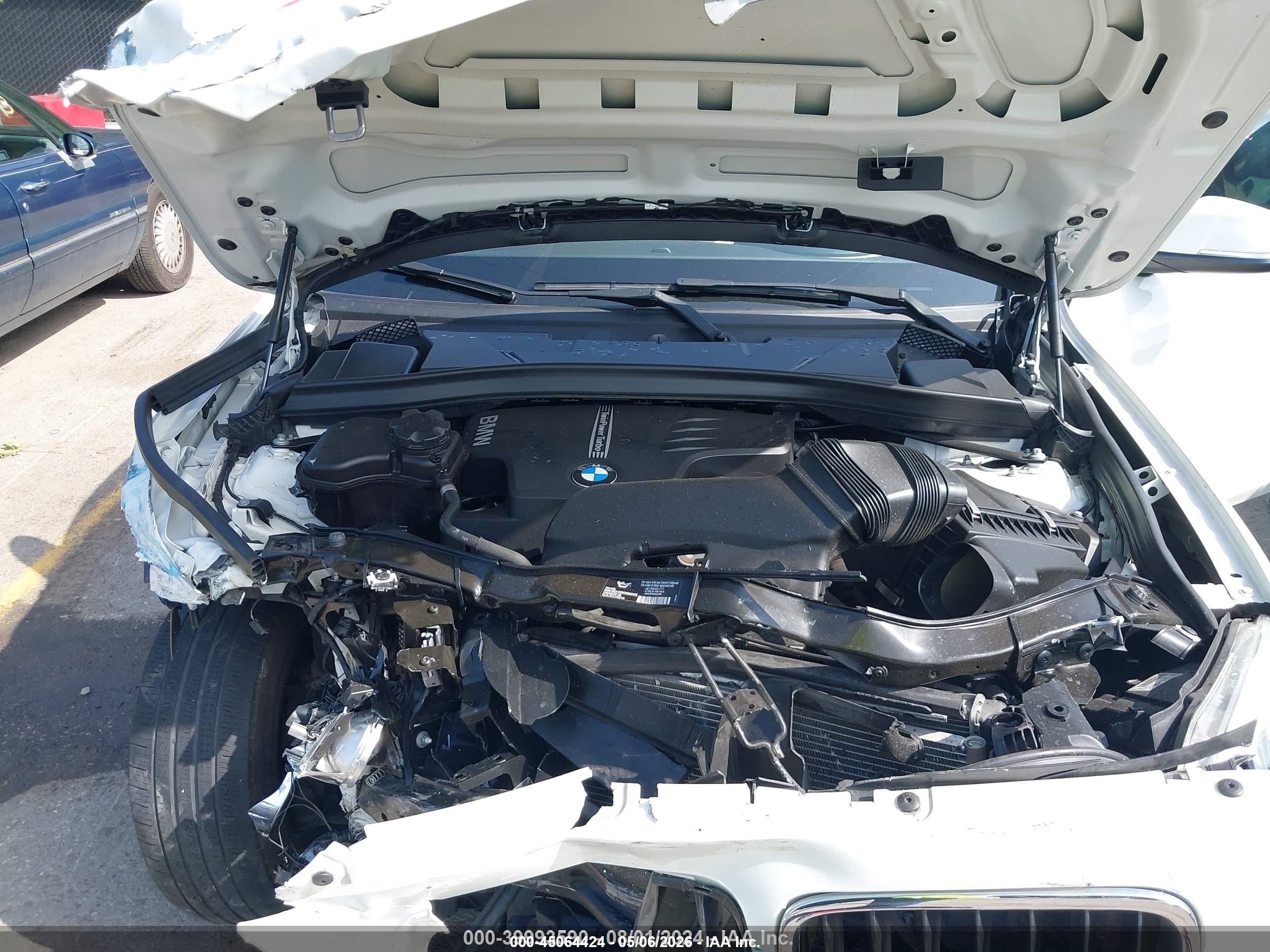 2014 Bmw X1 Xdrive28i Белый vin: WBAVL1C55EVY14453