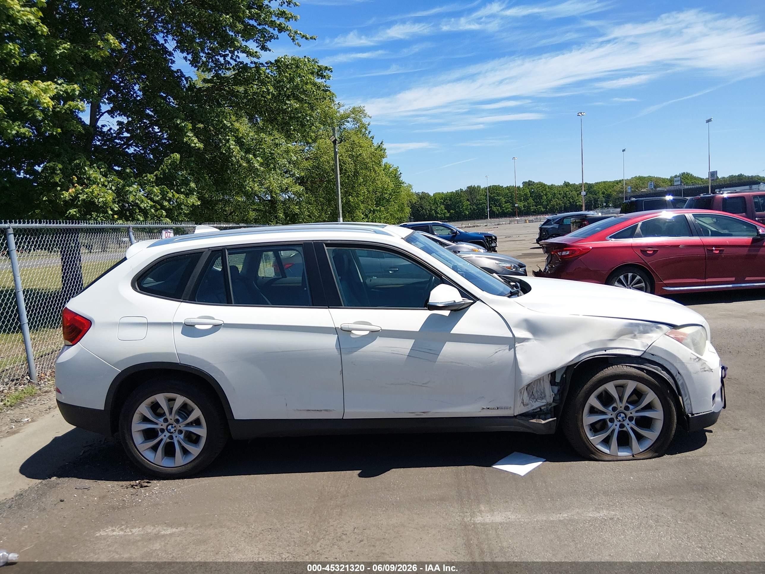 2014 Bmw X1 Xdrive28i White vin: WBAVL1C55EVY14579