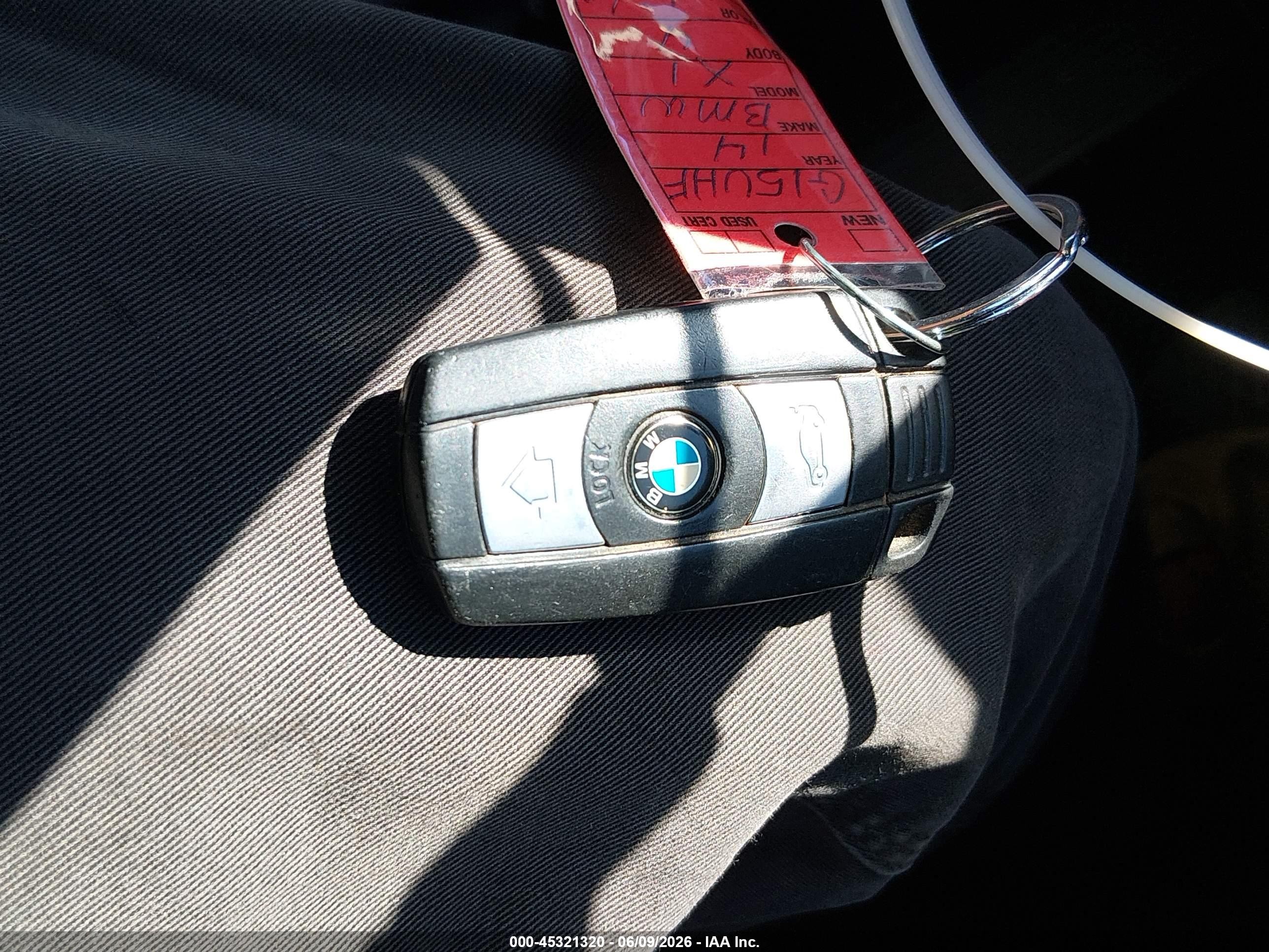 2014 Bmw X1 Xdrive28i White vin: WBAVL1C55EVY14579