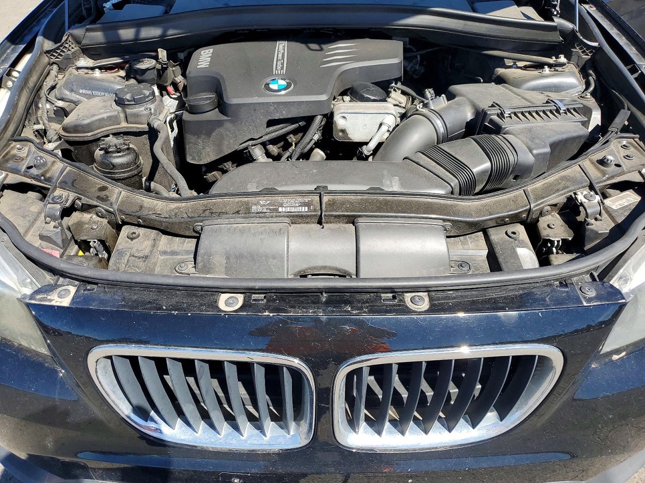 2014 Bmw X1 Xdrive28i Черный vin: WBAVL1C55EVY16400