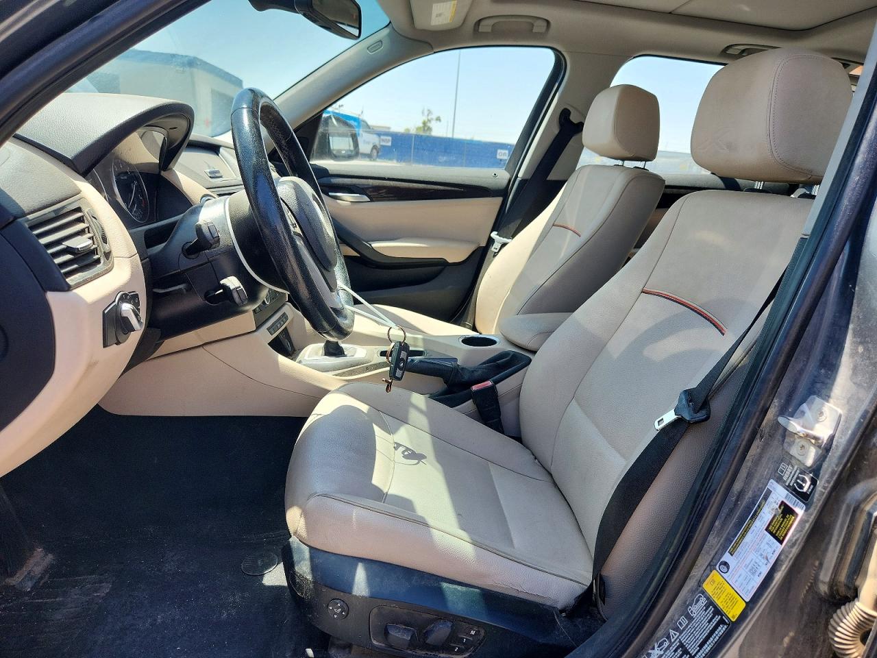2014 Bmw X1 Xdrive28i Gray vin: WBAVL1C55EVY18180