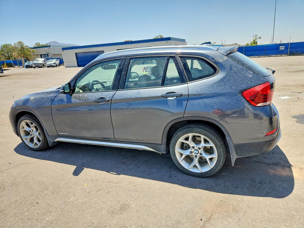 2014 Bmw X1 Xdrive28i Gray vin: WBAVL1C55EVY18180