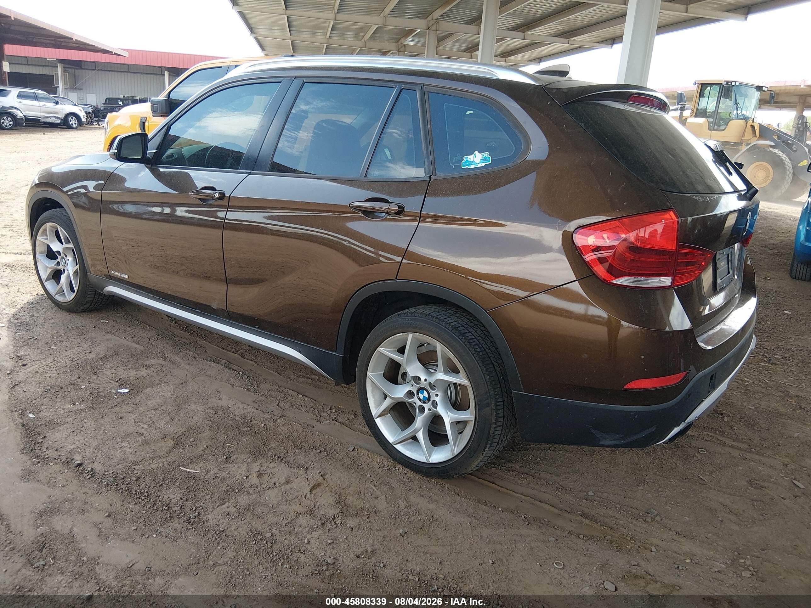 2014 Bmw X1 Xdrive28i Brown vin: WBAVL1C55EVY18616