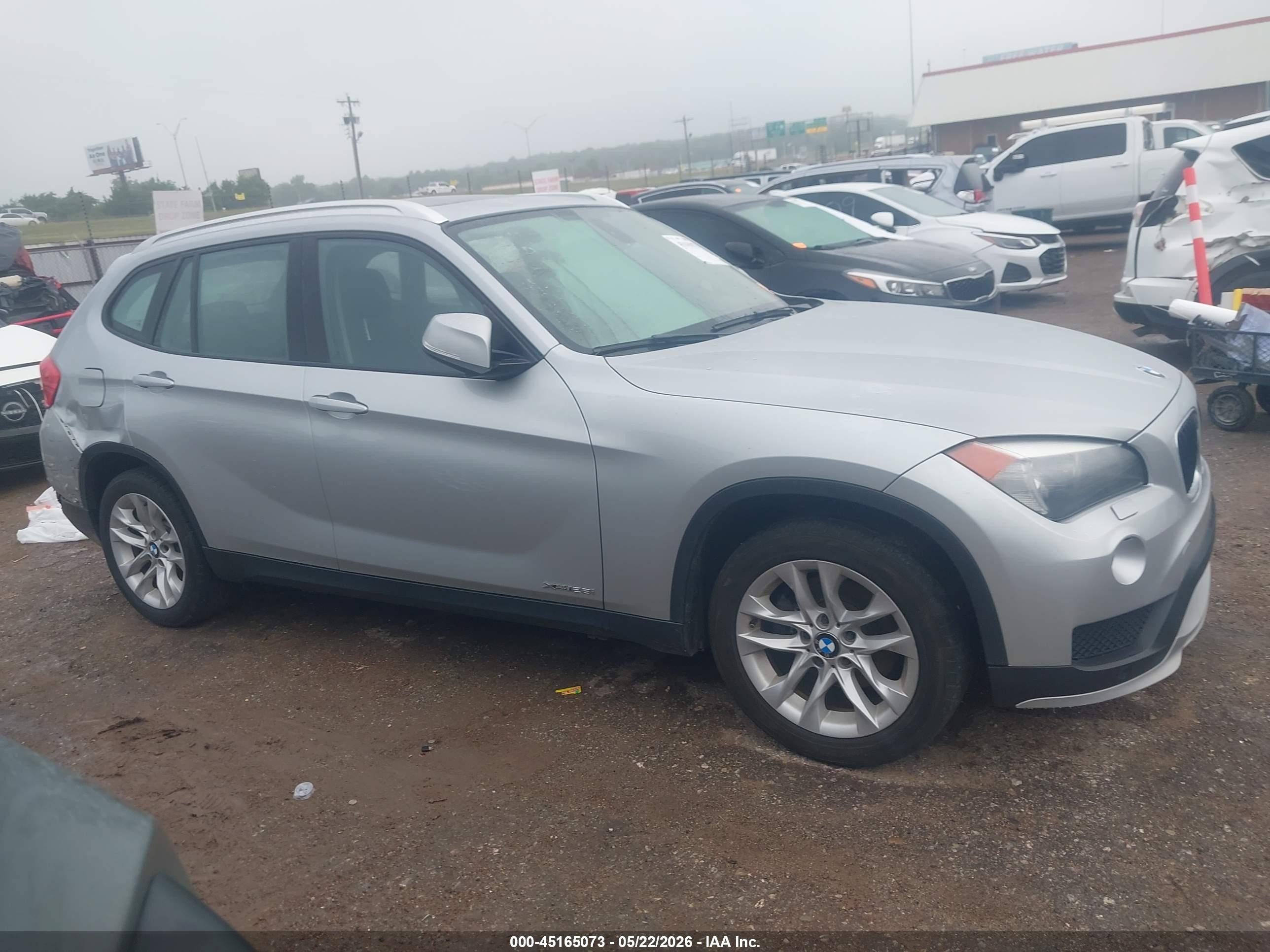 2015 Bmw X1 Xdrive28i Silver vin: WBAVL1C55FVY24630