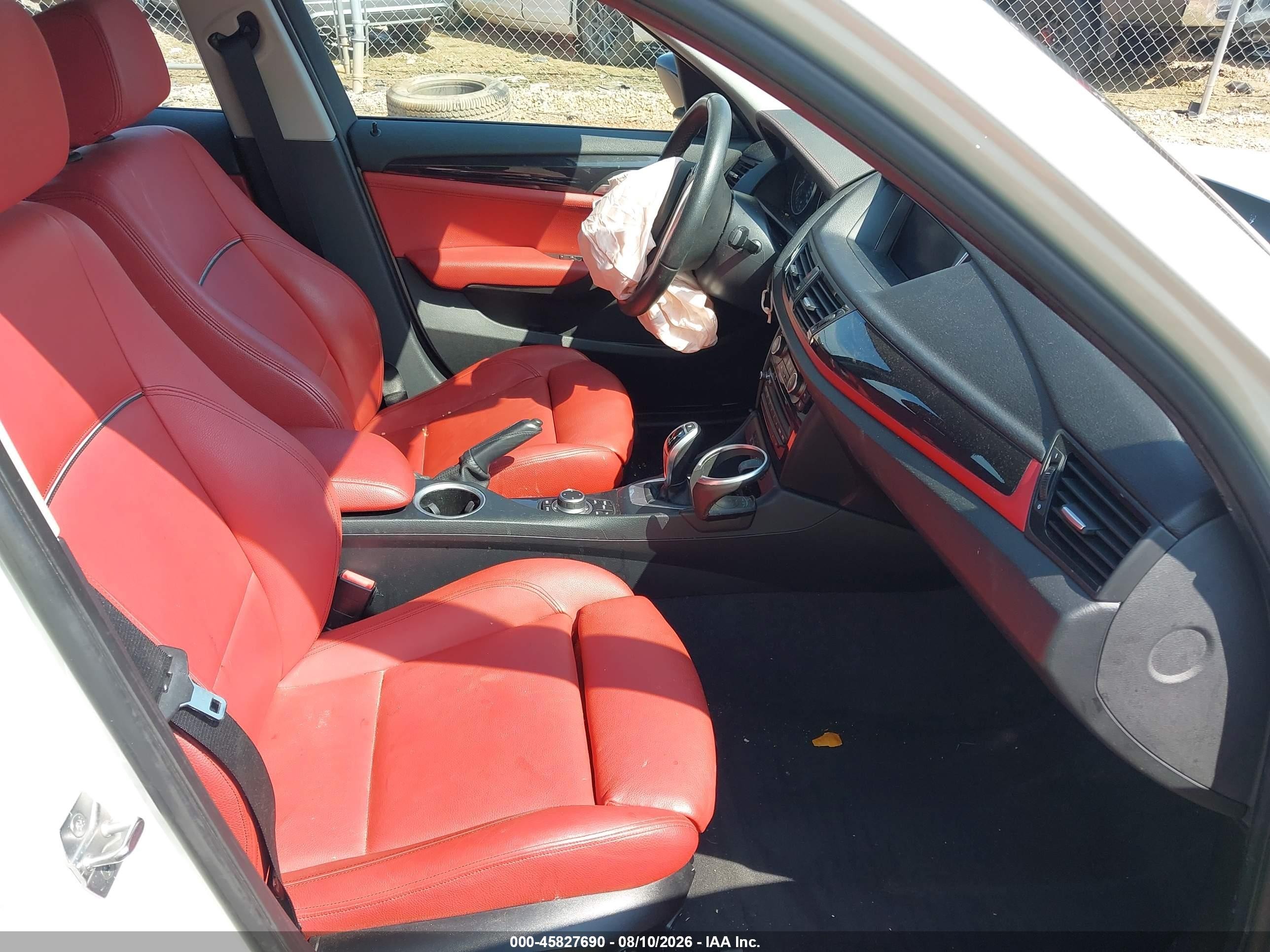 2015 Bmw X1 Xdrive28i White vin: WBAVL1C55FVY38818