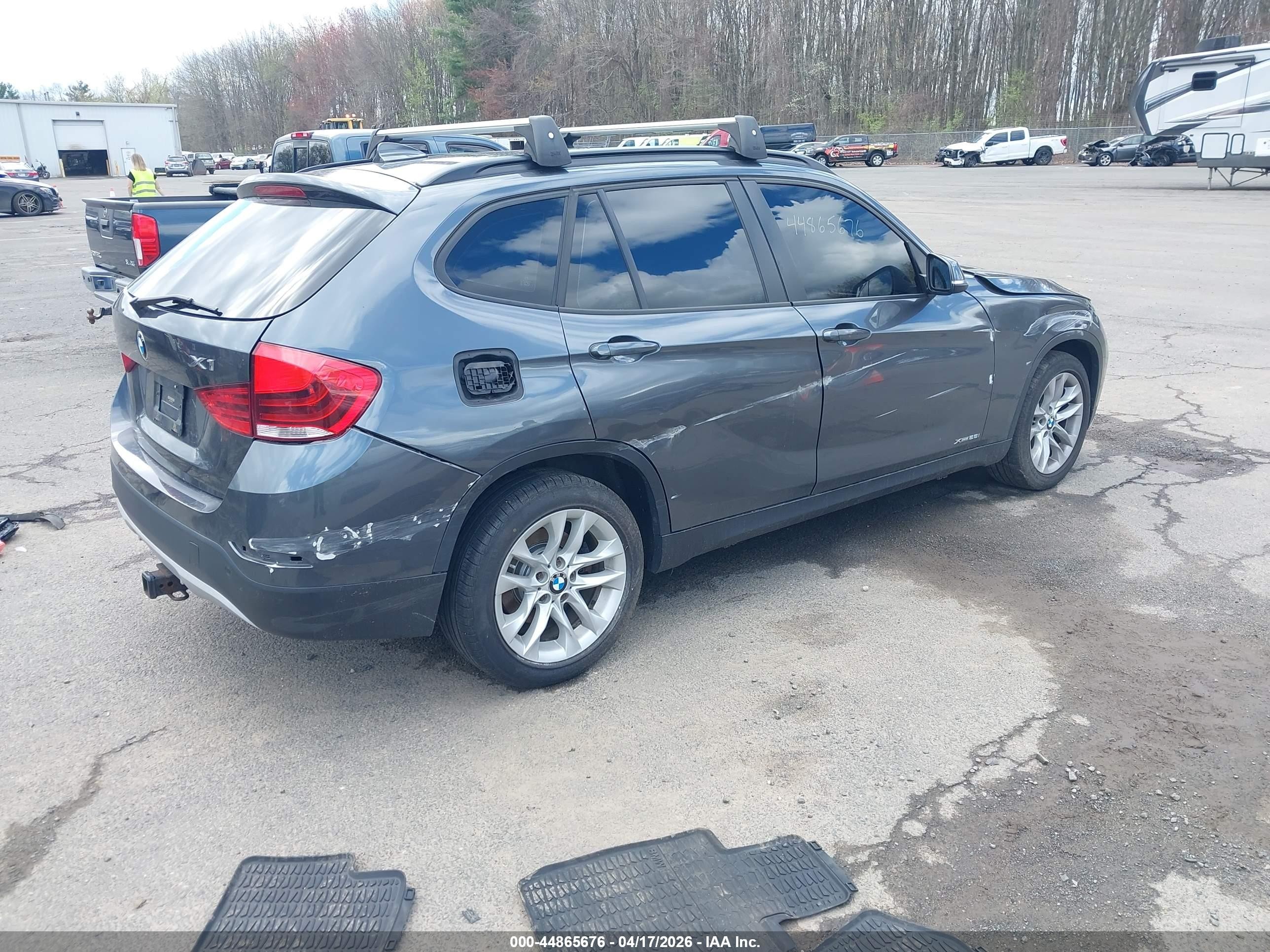 2015 Bmw X1 Xdrive28i Gray vin: WBAVL1C55FVY41430