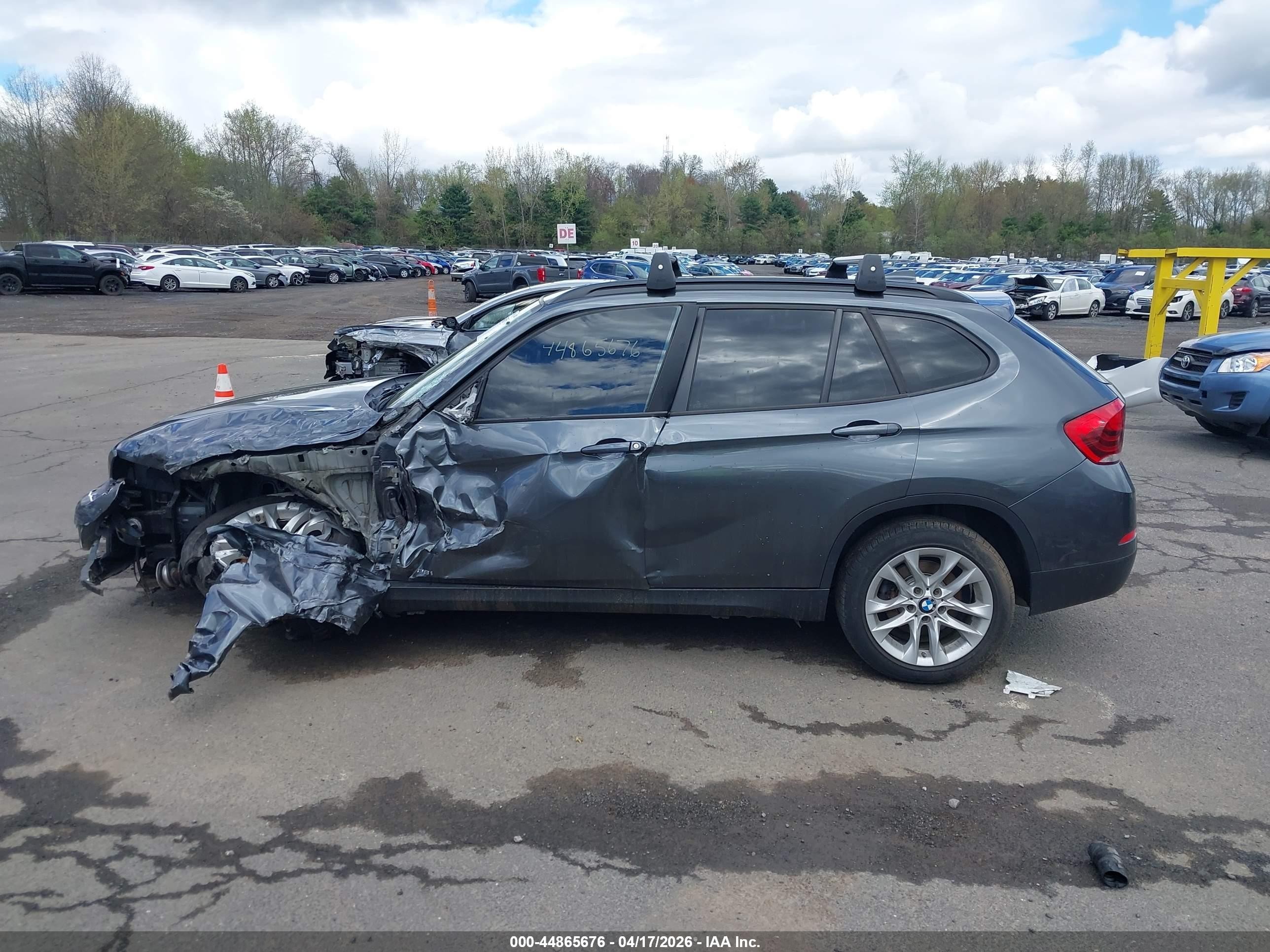 2015 Bmw X1 Xdrive28i Gray vin: WBAVL1C55FVY41430