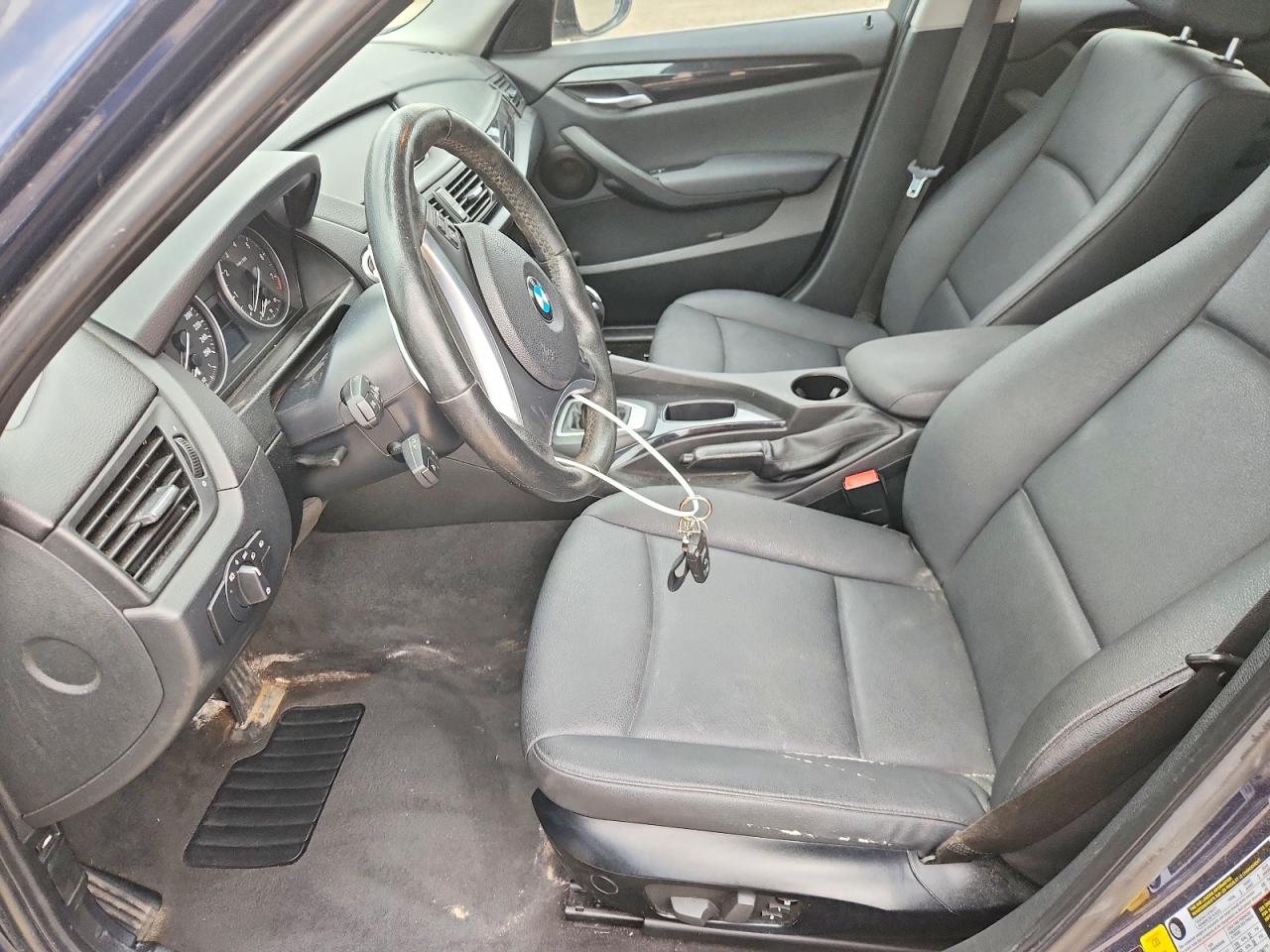 2012 Bmw X1 Xdrive28i Blue vin: WBAVL1C56CVR77240