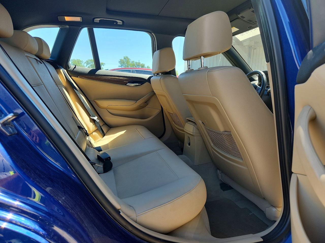 2013 Bmw X1 Xdrive28i Blue vin: WBAVL1C56DVR82715