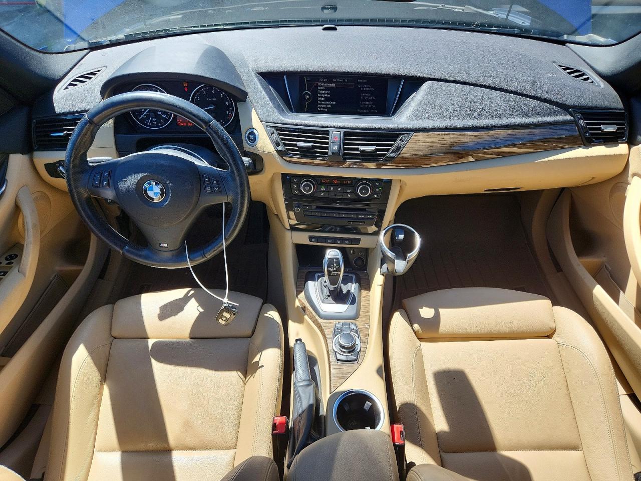 2013 Bmw X1 Xdrive28i Blue vin: WBAVL1C56DVR82715