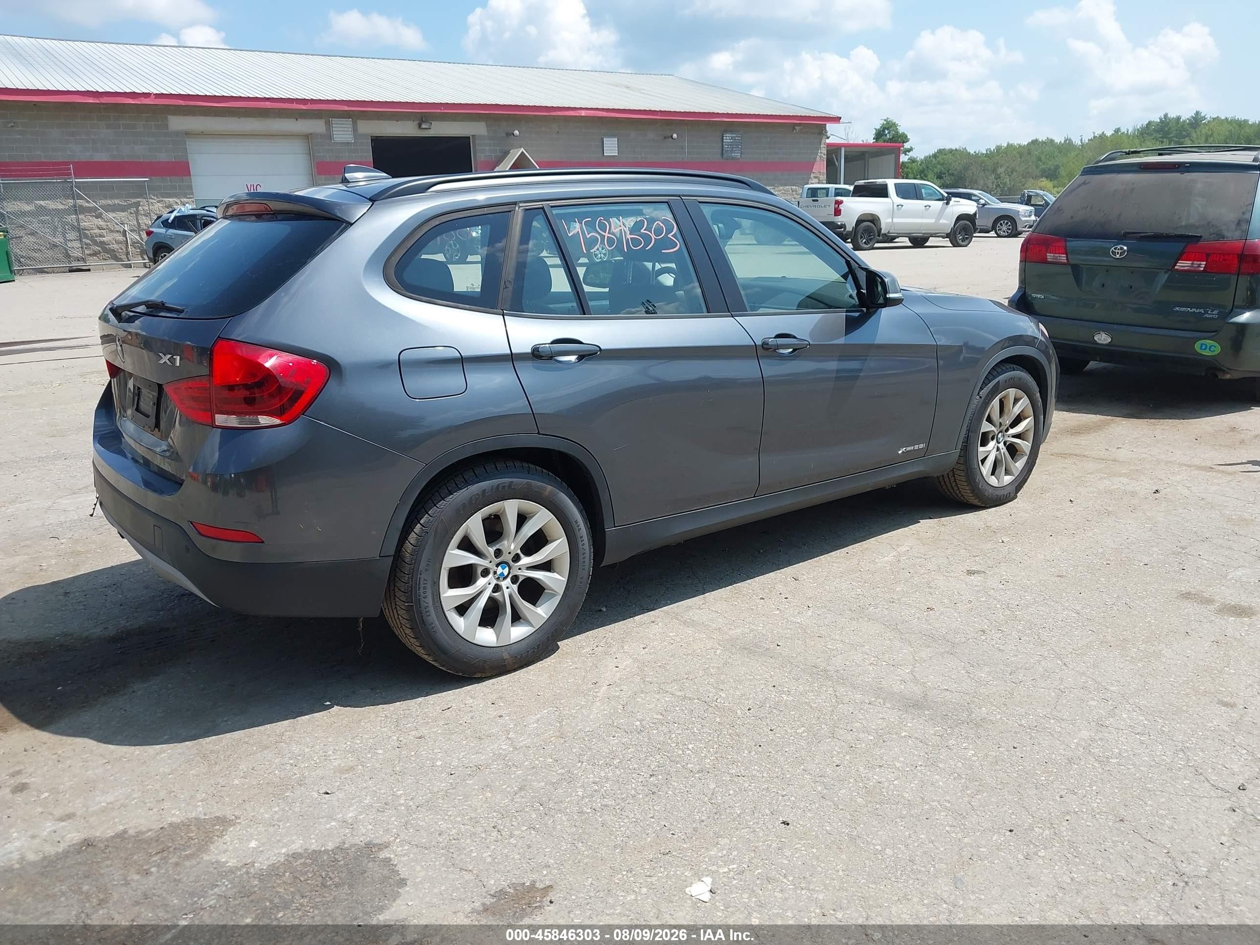 2013 Bmw X1 Xdrive28i Серый vin: WBAVL1C56DVR88224