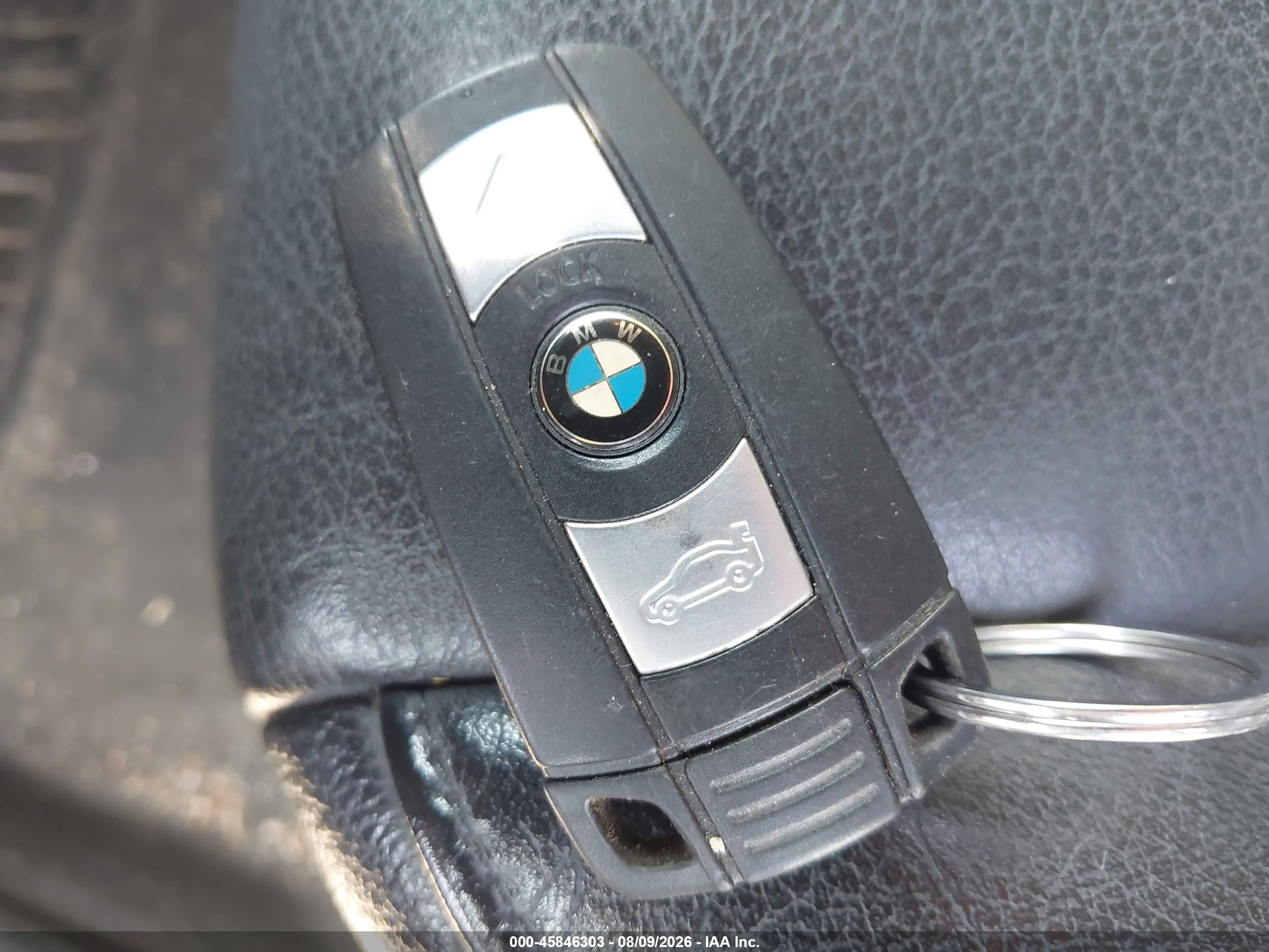 2013 Bmw X1 Xdrive28i Серый vin: WBAVL1C56DVR88224