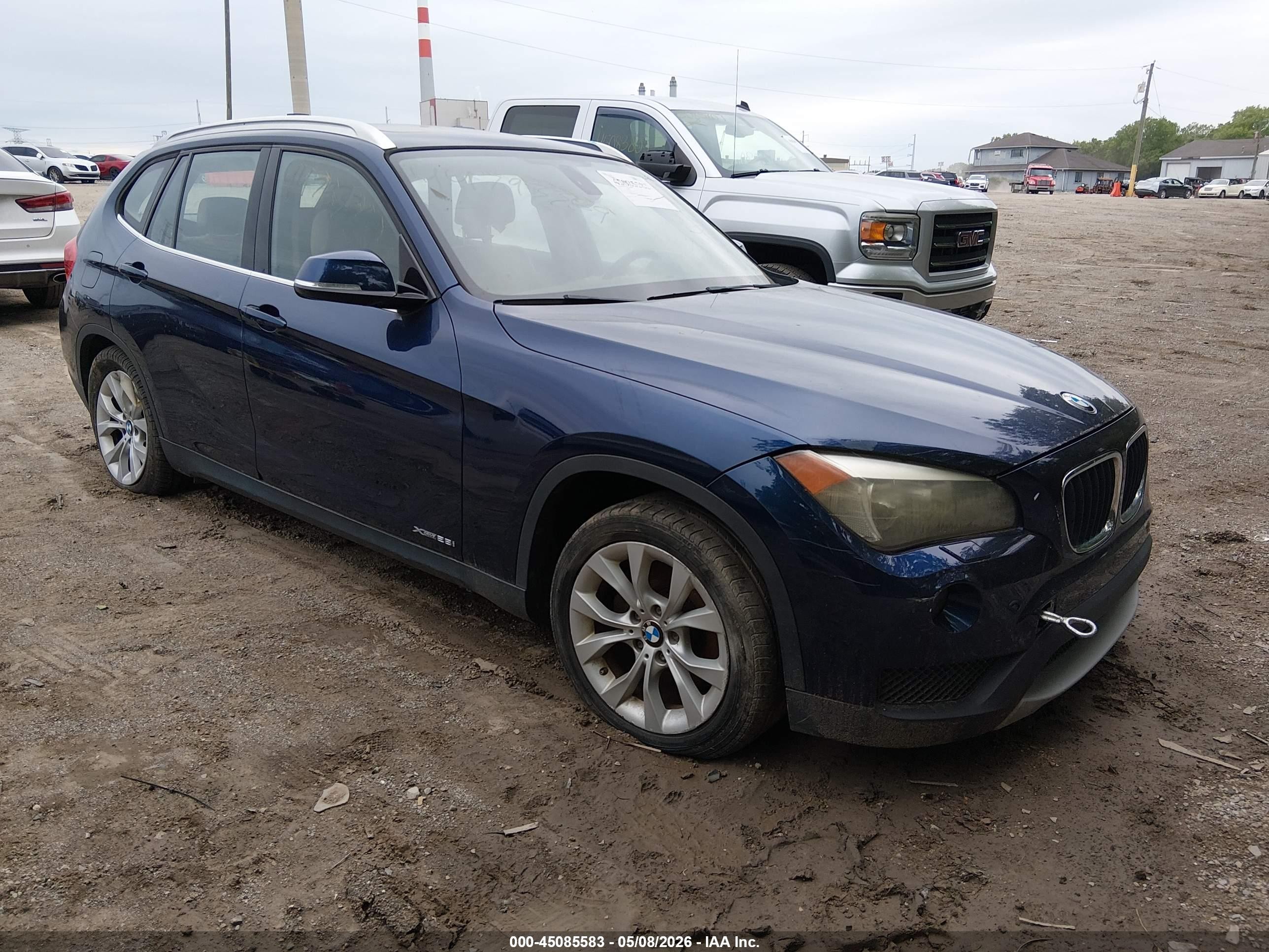 2013 Bmw X1 Xdrive28i Blue vin: WBAVL1C56DVR90104