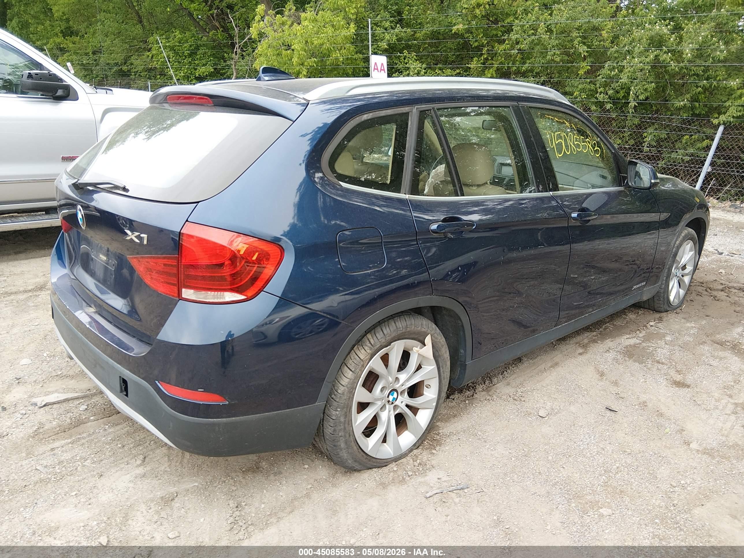 2013 Bmw X1 Xdrive28i Blue vin: WBAVL1C56DVR90104
