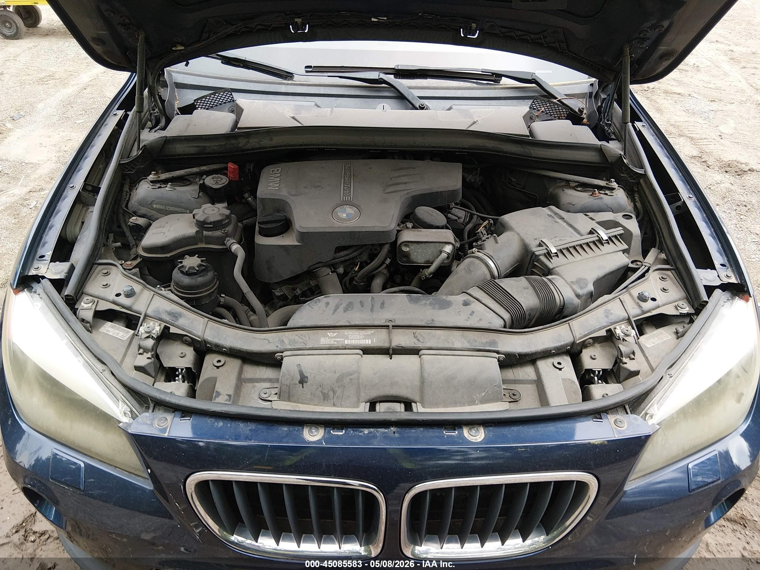 2013 Bmw X1 Xdrive28i Blue vin: WBAVL1C56DVR90104