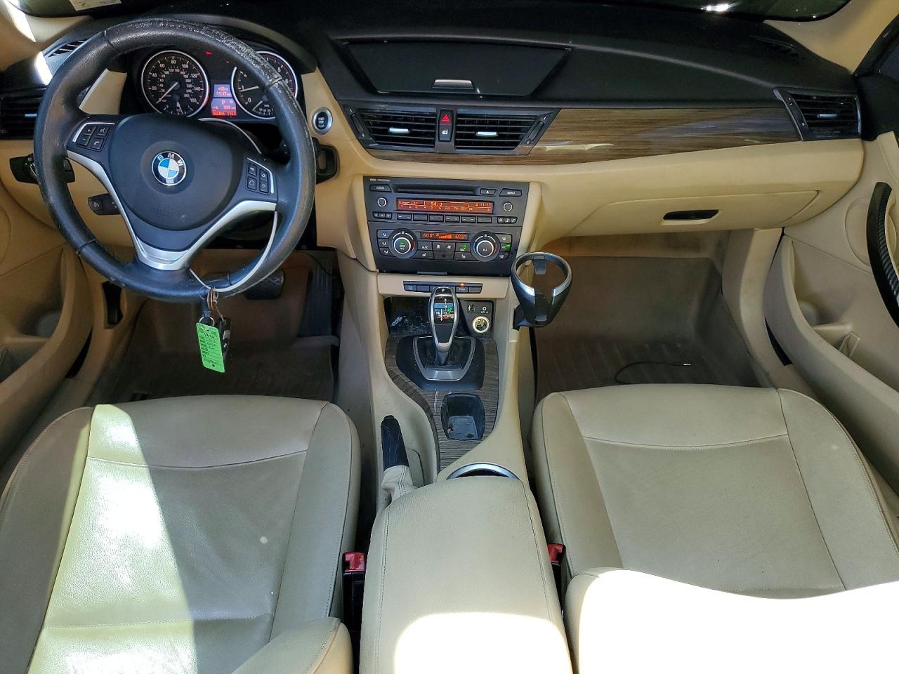 2014 Bmw X1 Xdrive28i Белый vin: WBAVL1C56EVY11559