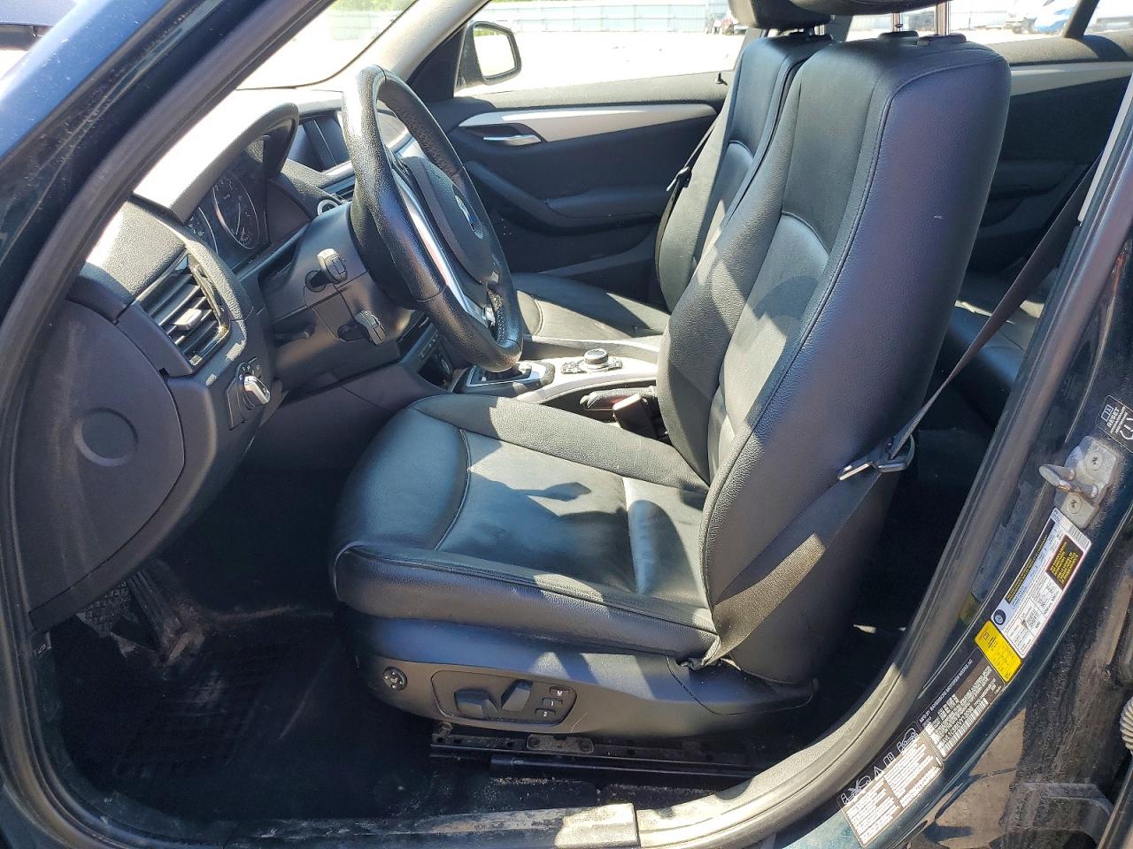 2014 Bmw X1 Xdrive28i Blue vin: WBAVL1C56EVY13098