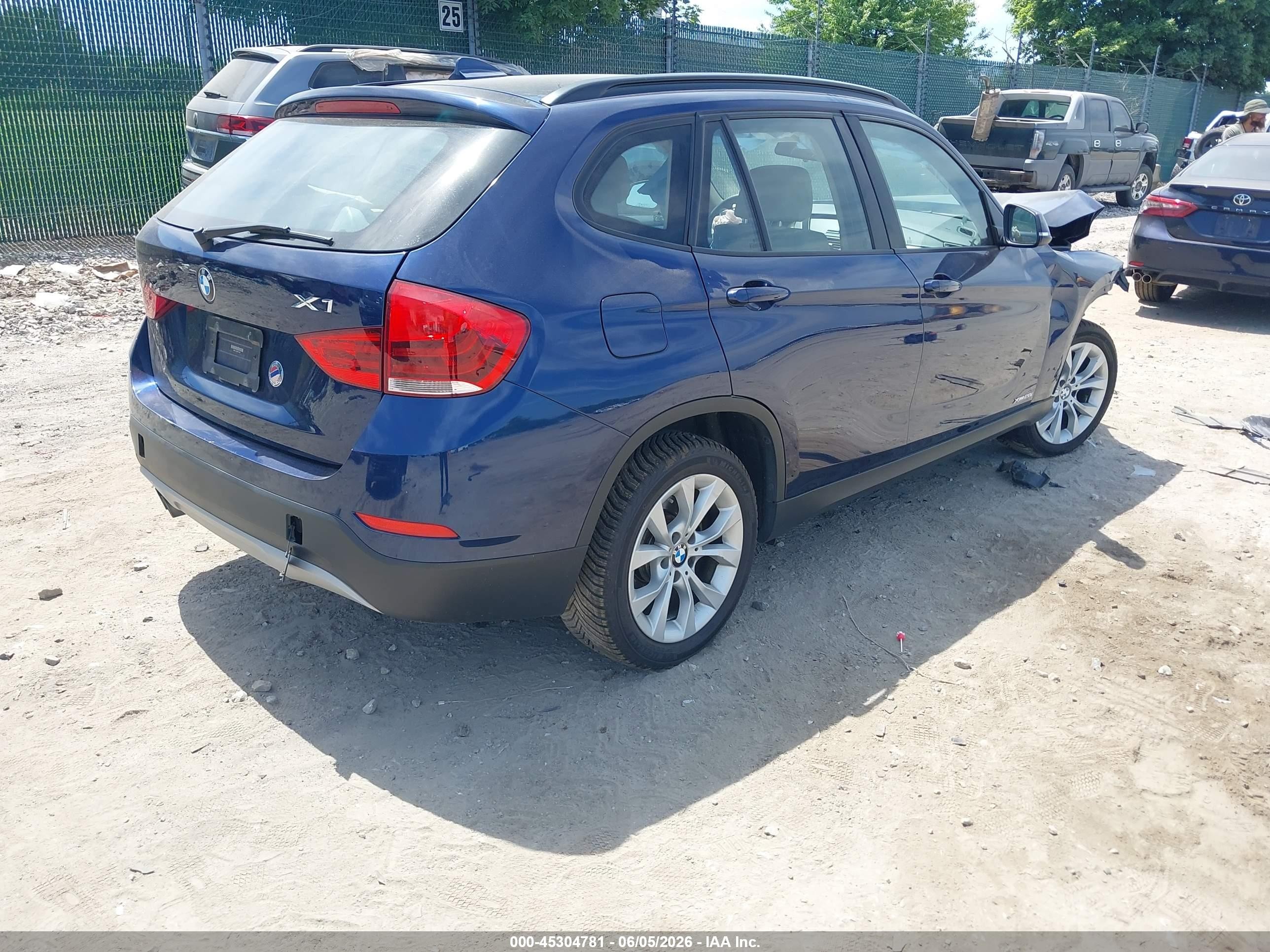 2014 Bmw X1 Xdrive28i Dark Blue vin: WBAVL1C56EVY13165