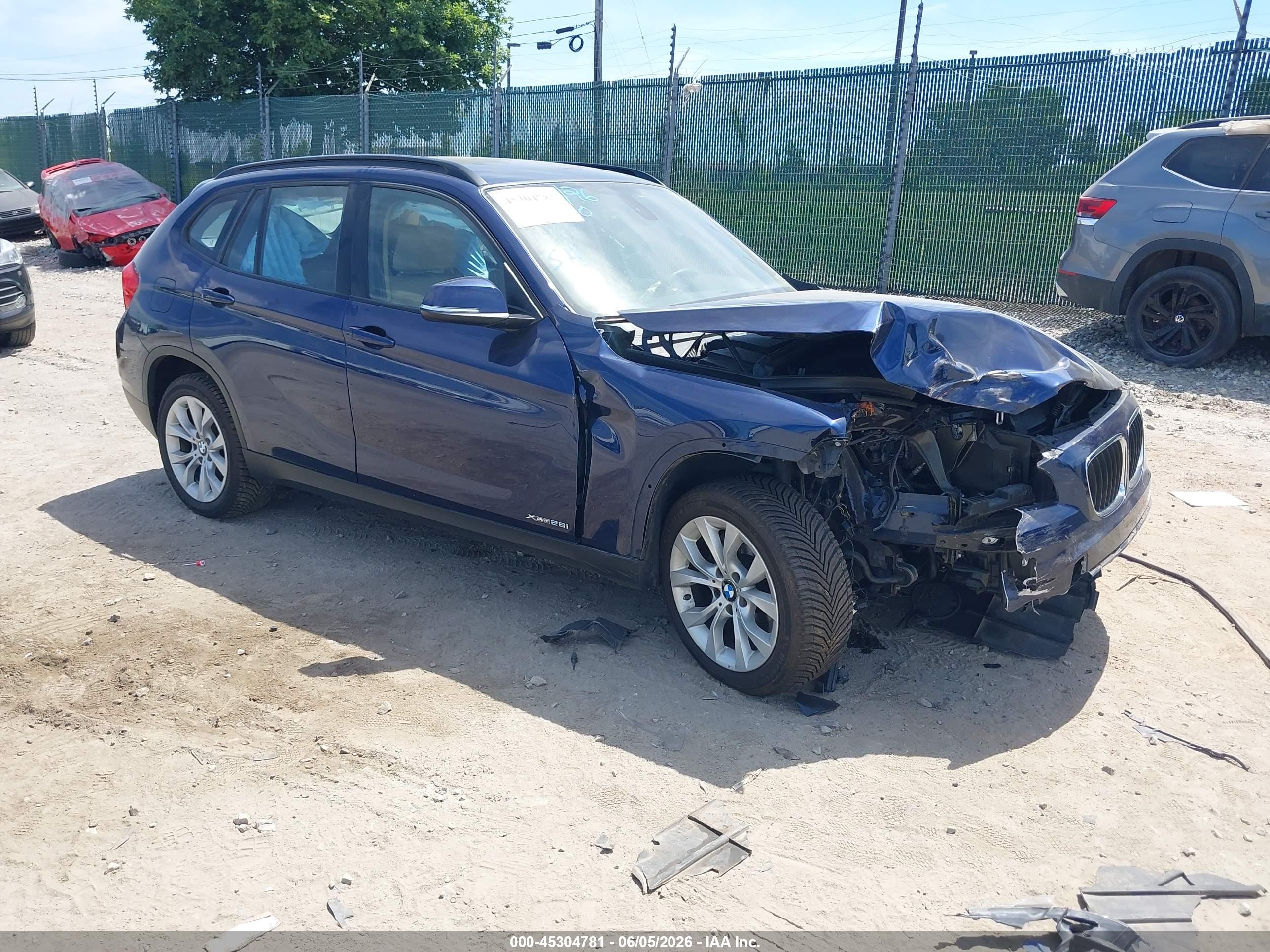 2014 Bmw X1 Xdrive28i Dark Blue vin: WBAVL1C56EVY13165