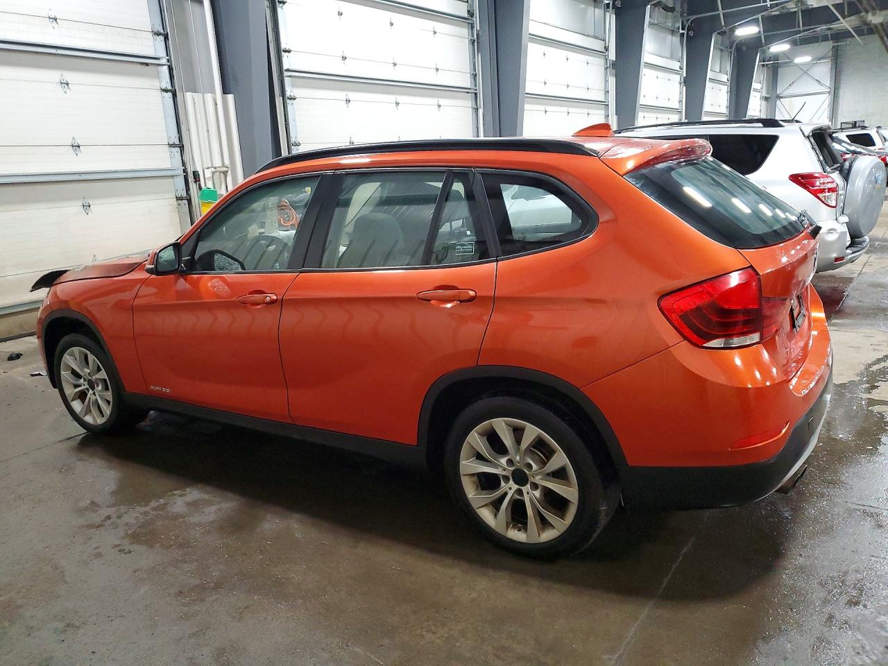 2014 Bmw X1 Xdrive28i Orange vin: WBAVL1C56EVY14638